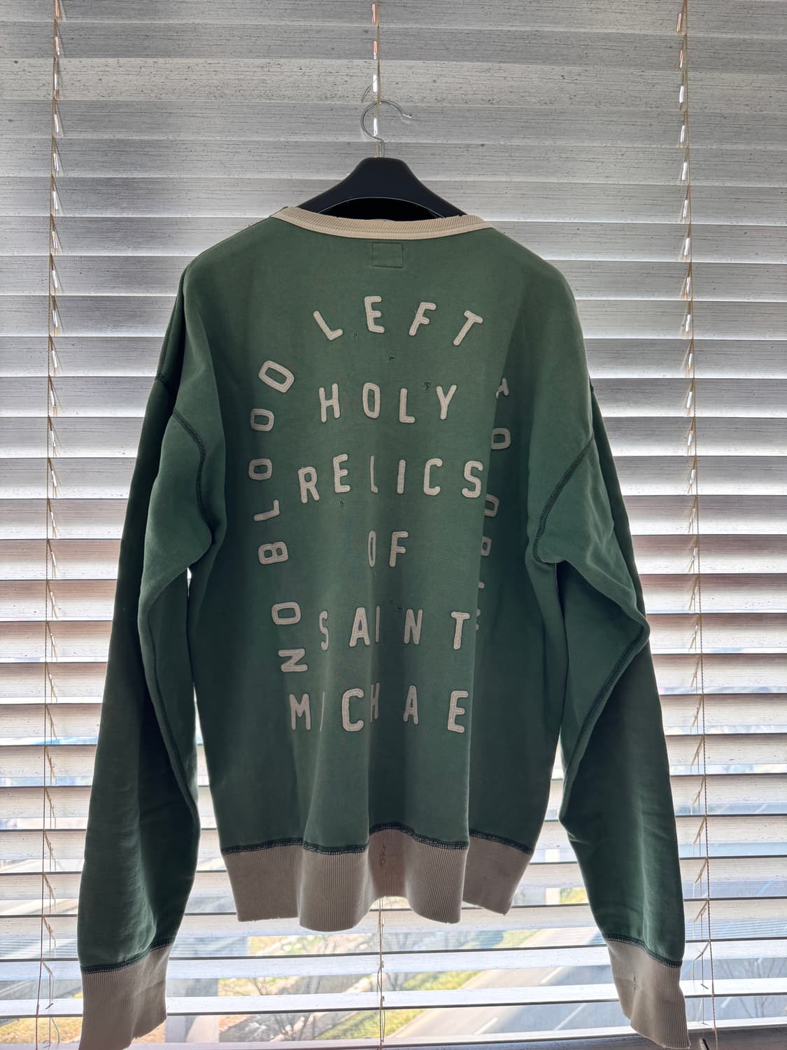 [XL] 세인트 미카엘 펠트 스웻 그린 상품이미지2