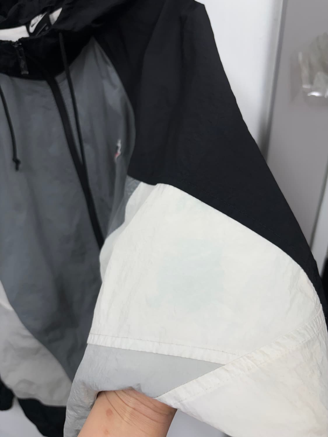 나이키 스우시 후드 바람막이 상품이미지7