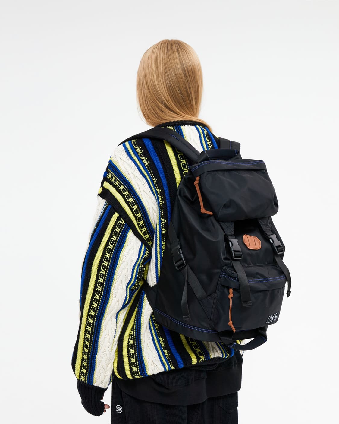 아더에러 백팩 가방  상품이미지1