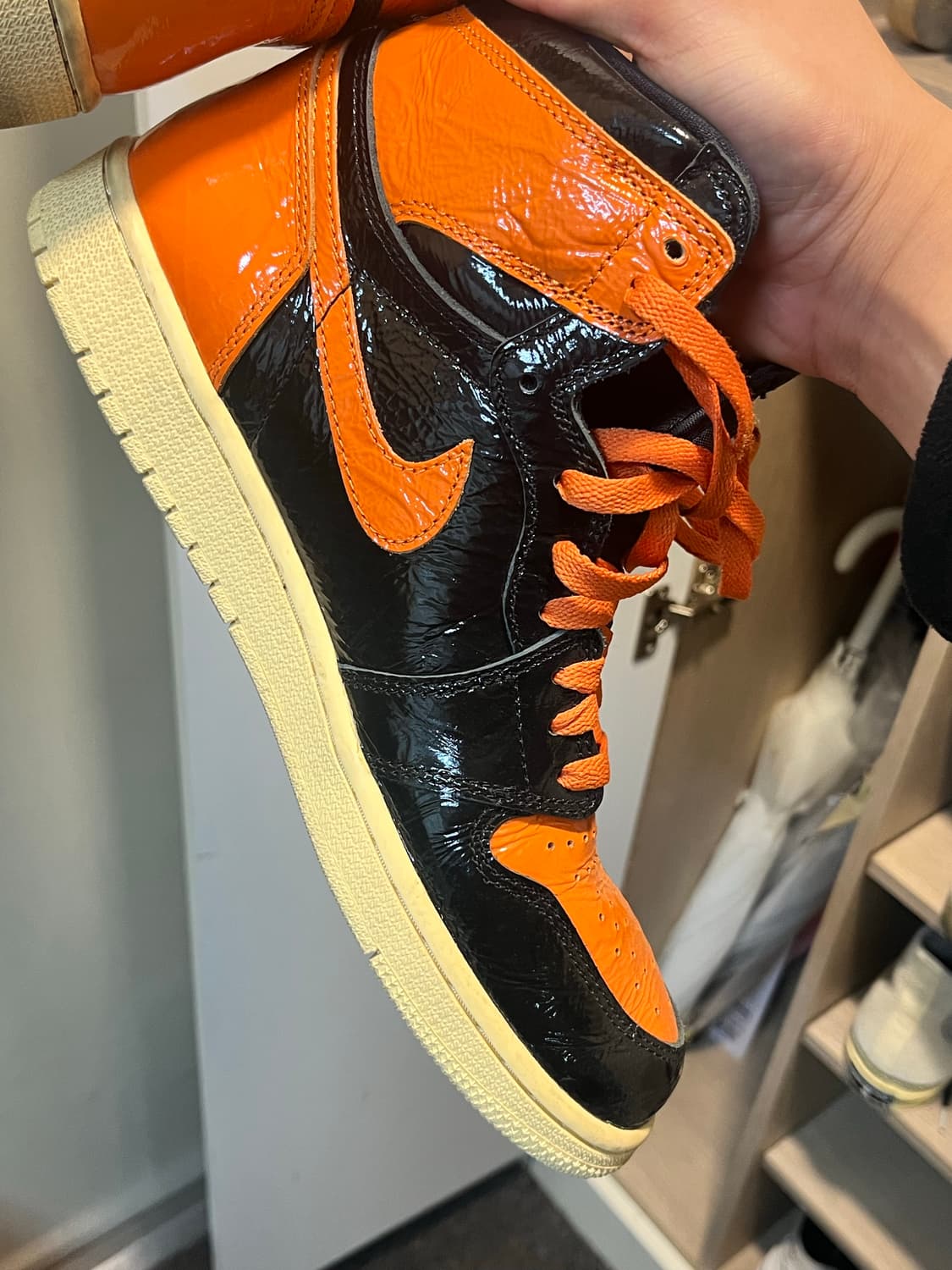 조던1 쉐터드백보드 3.0 275 상품이미지7