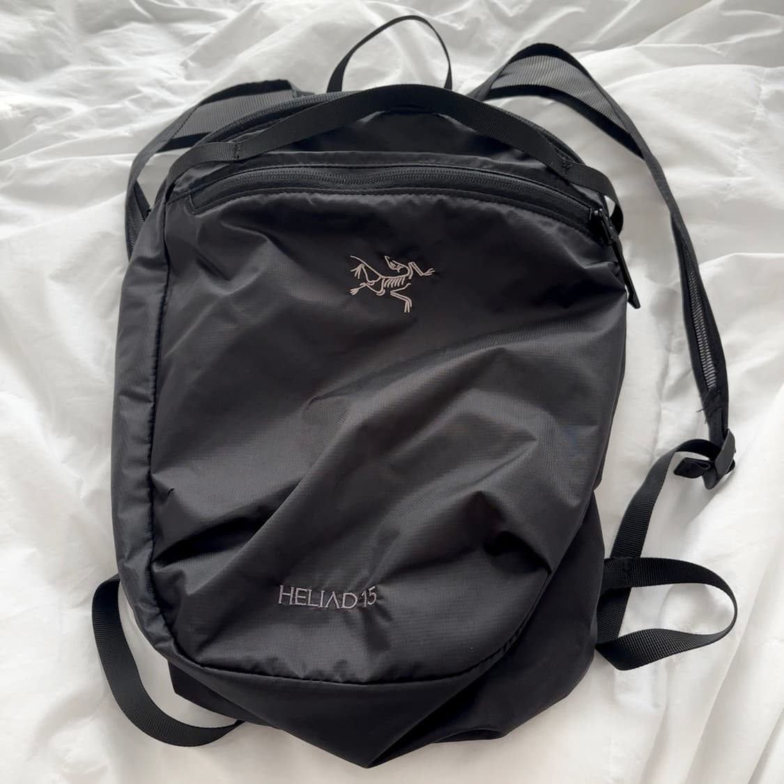 아크테릭스 헬리아드 15 백팩 블랙 상품이미지1