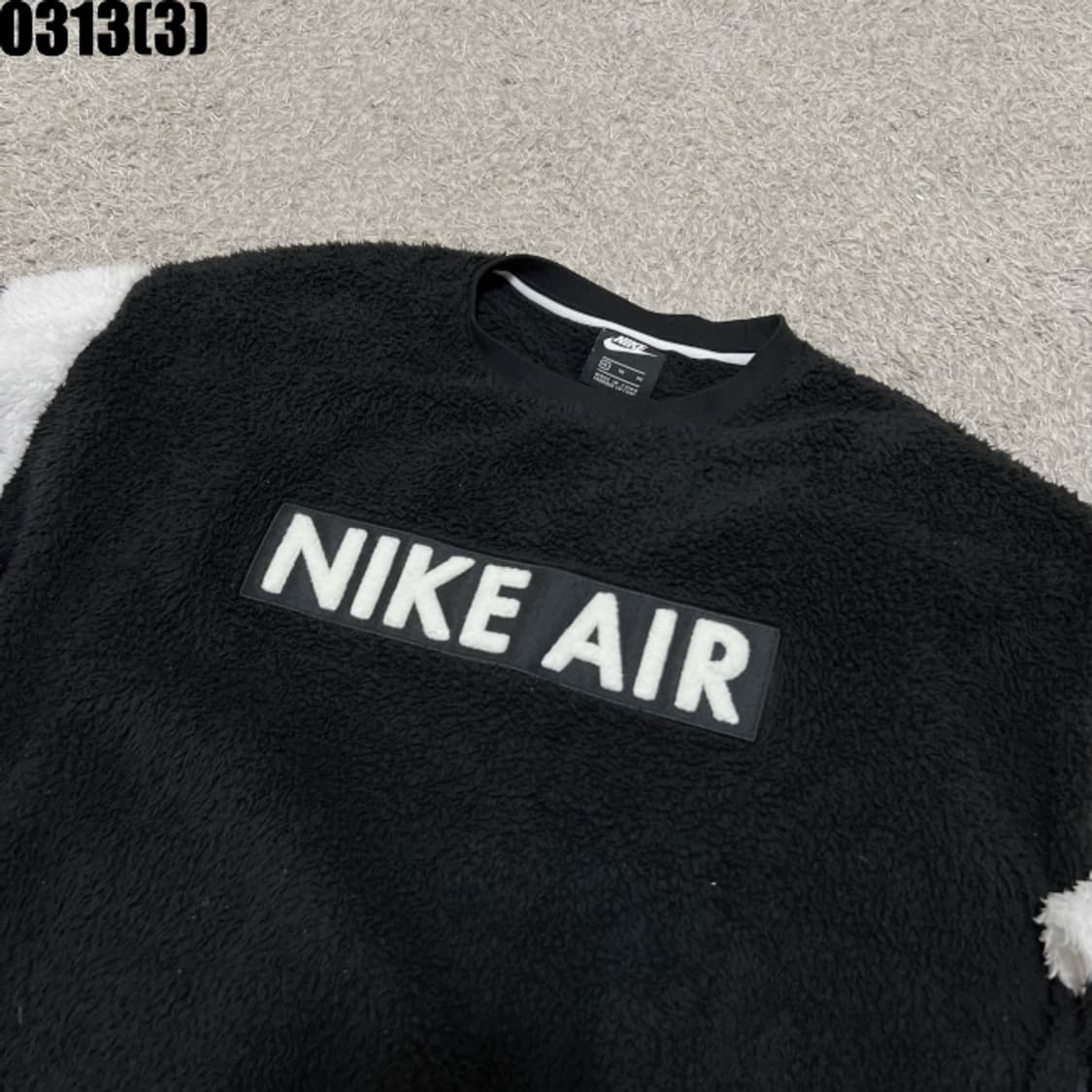 나이키 맨투맨 상품이미지2