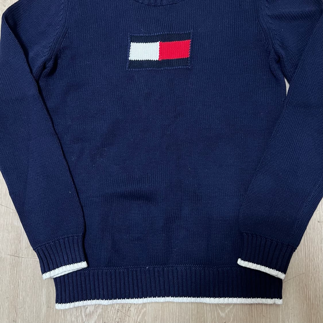 타미힐피거 빅로고 라운드 니트 M/95  상품이미지3