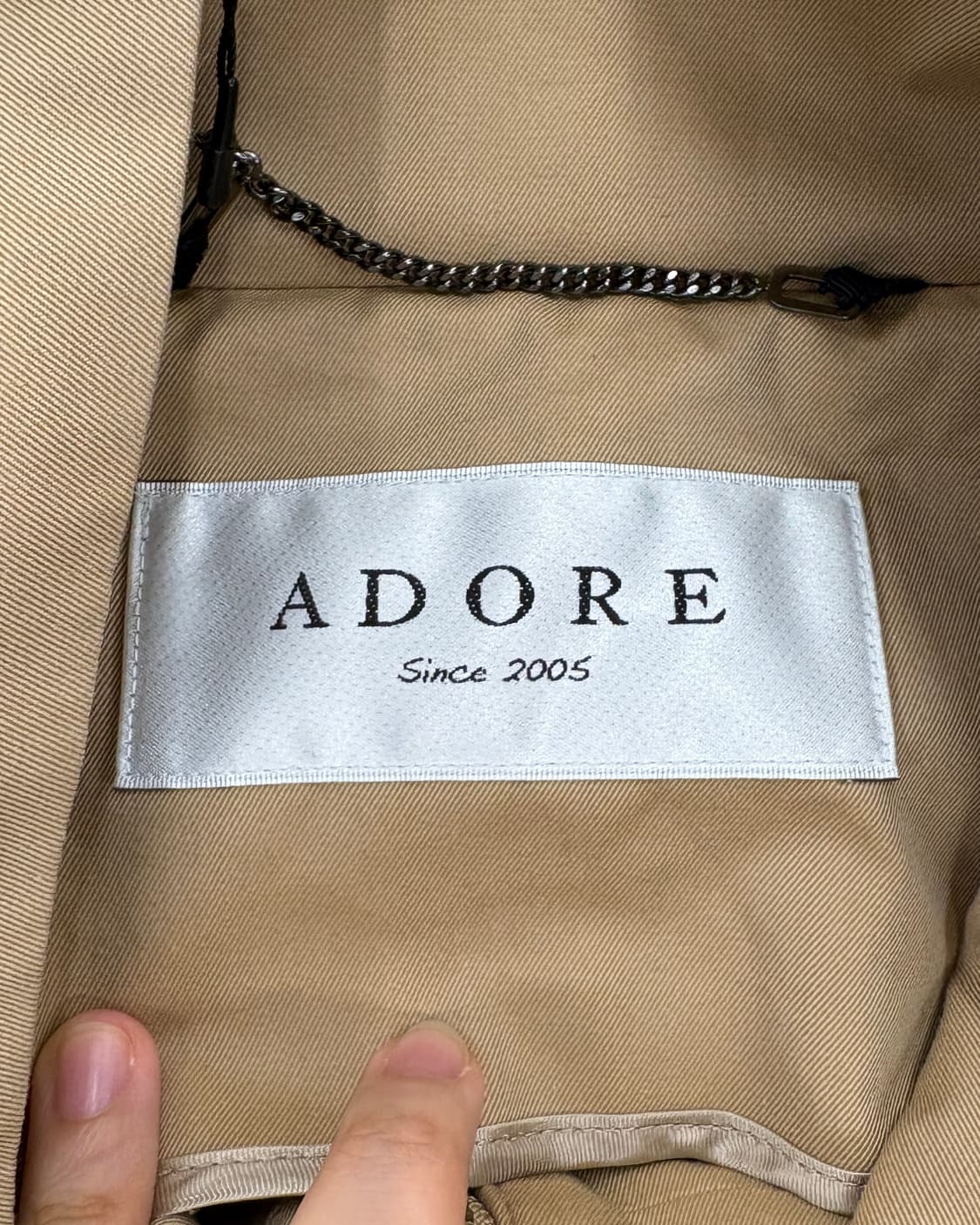 adore 브라운 숏 트렌치 코트 상품이미지7