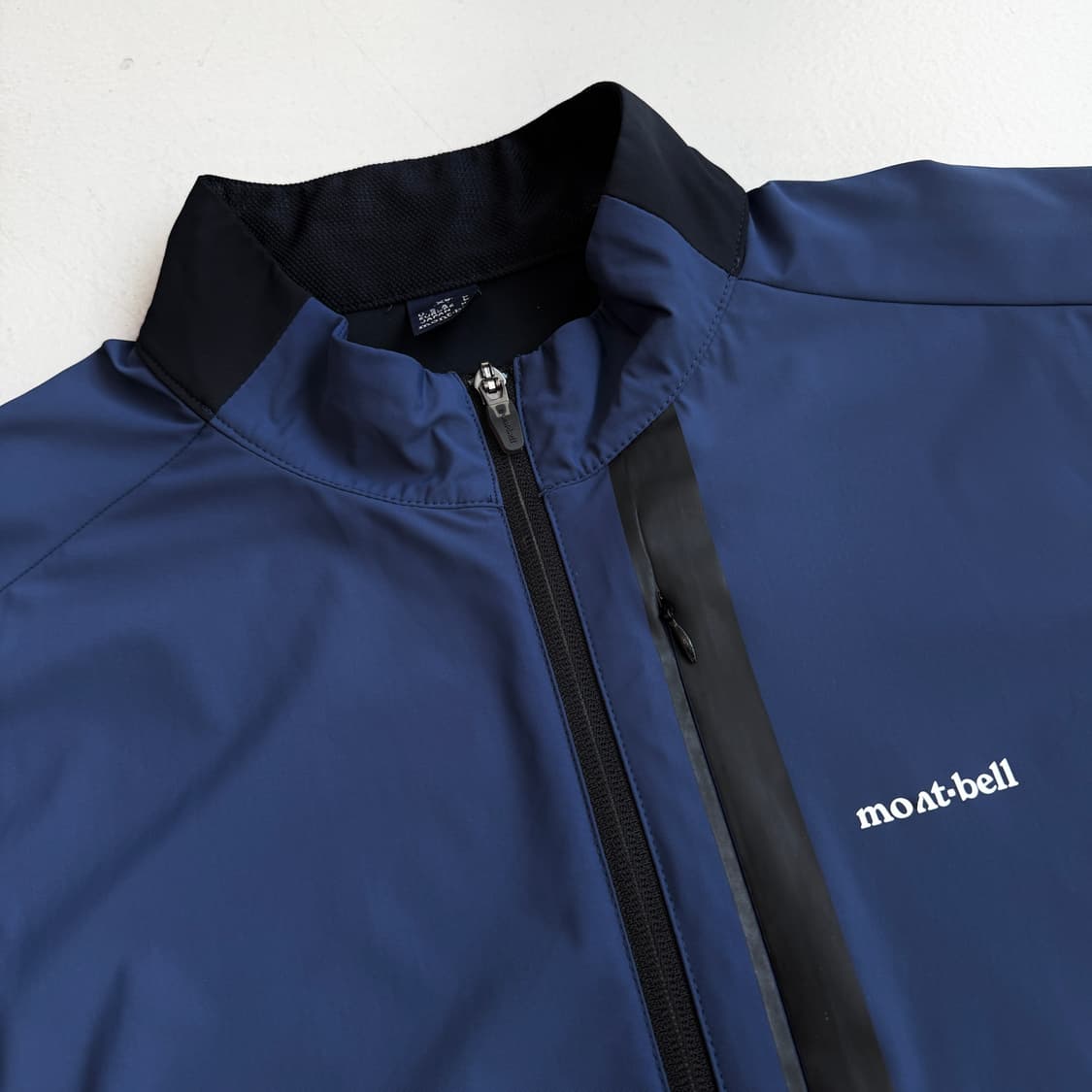 몽벨 고프코어 트랙 집업 자켓 상품이미지3