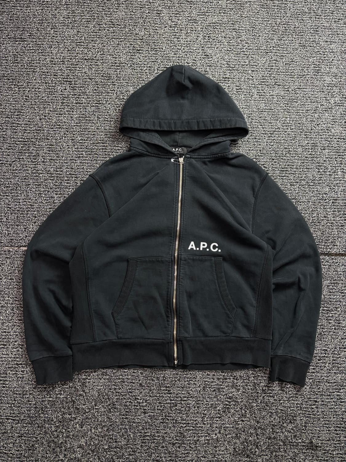 A.P.C 아페쎄 시그니처 로고 미니멀 후드집업 자켓 2196 상품이미지3
