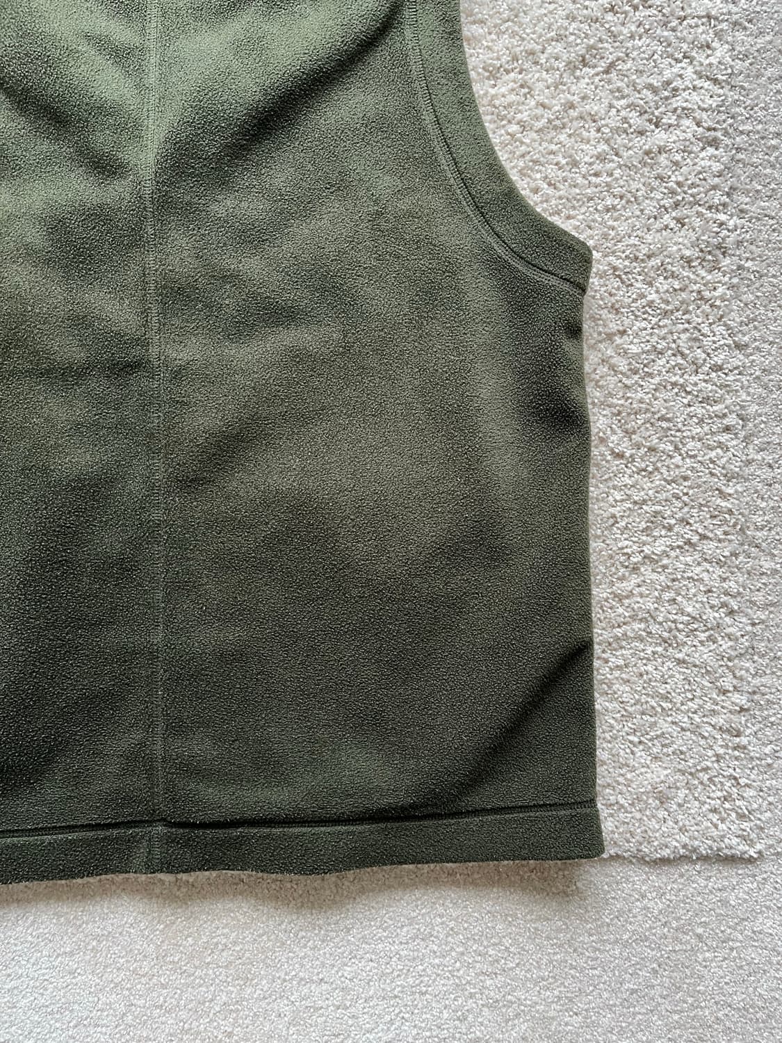 버버리 플리스 버튼 베스트 (103–105) 상품이미지7