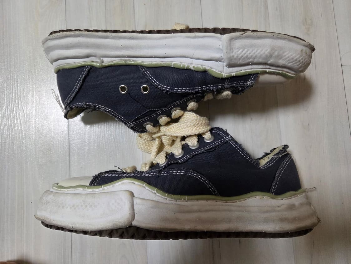 메종 미하라 야스히로 x 나이젤 카본 로우 컷 스니커즈 다크 네이비 41 상품이미지6