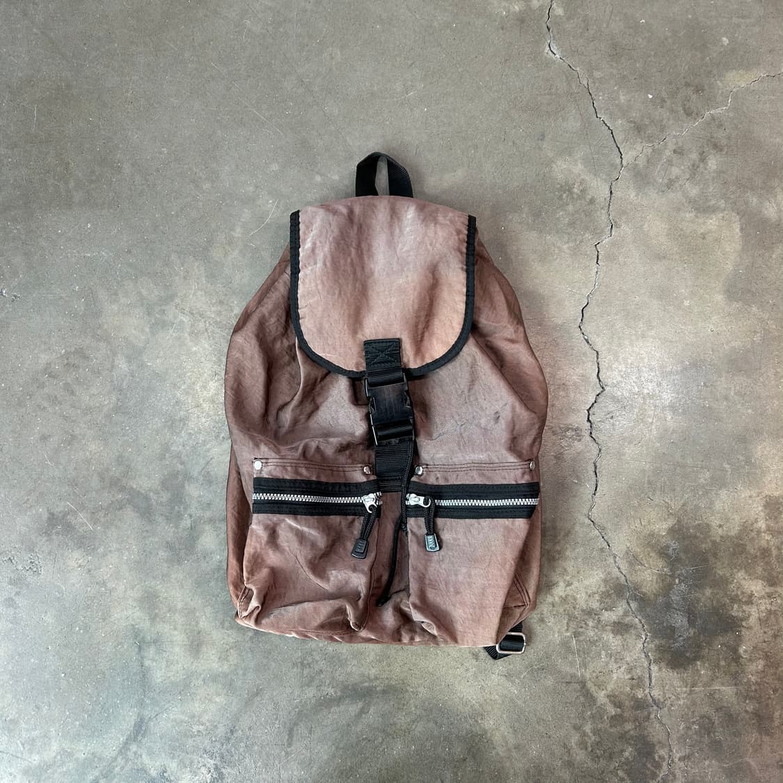 빈티지 브라운 백팩 상품이미지1