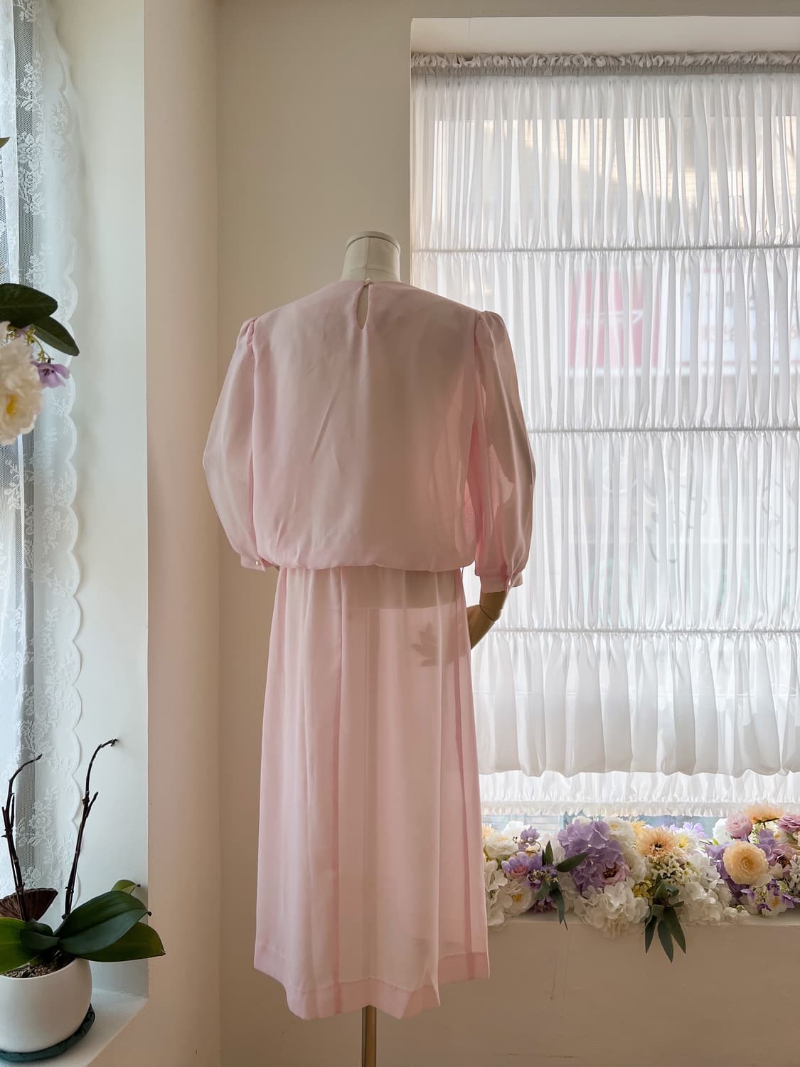 연핑크 셔링 시스루 폴리 원피스 상품이미지6