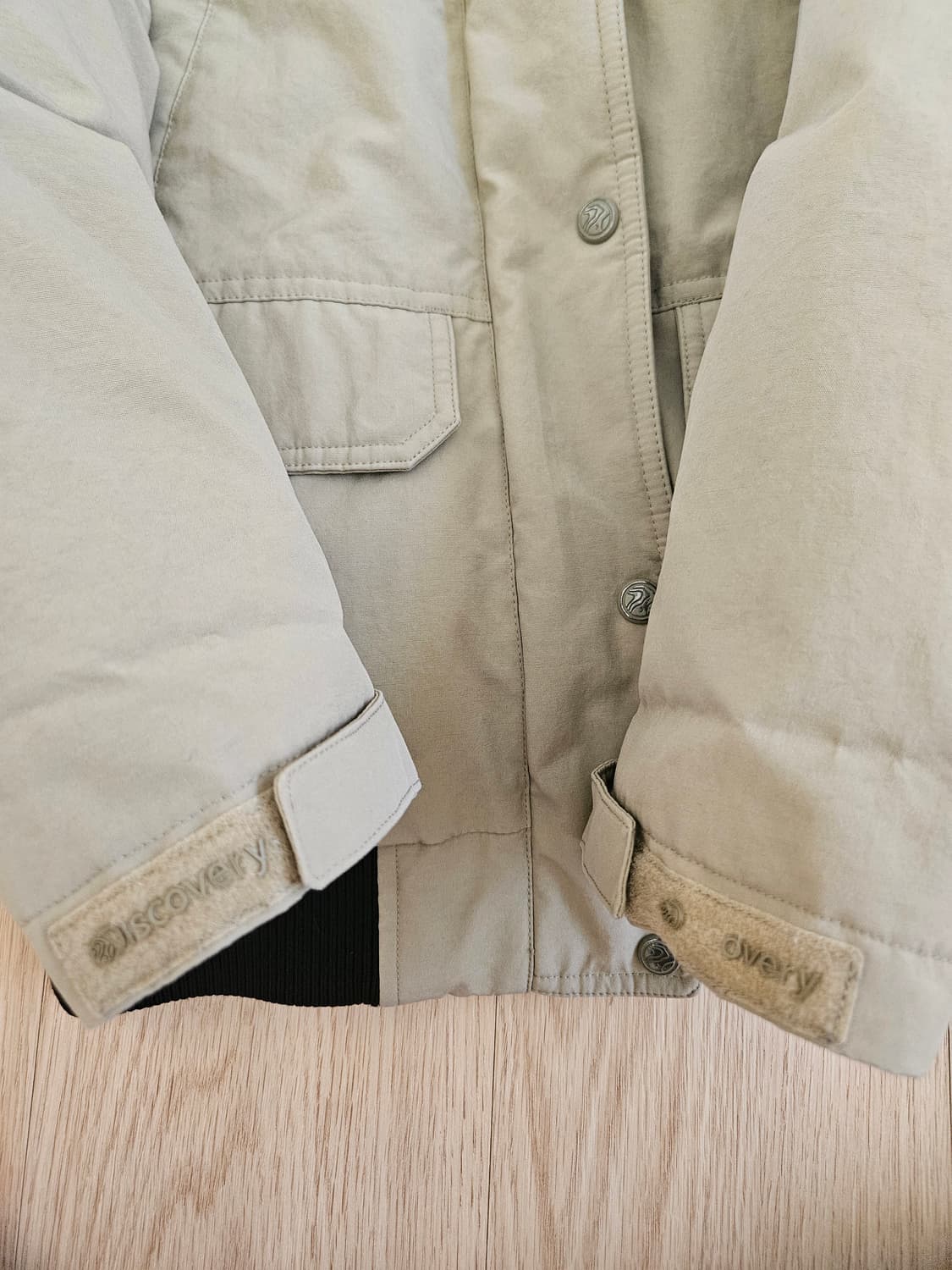디스커버리 베이지 숏패딩 상품이미지5