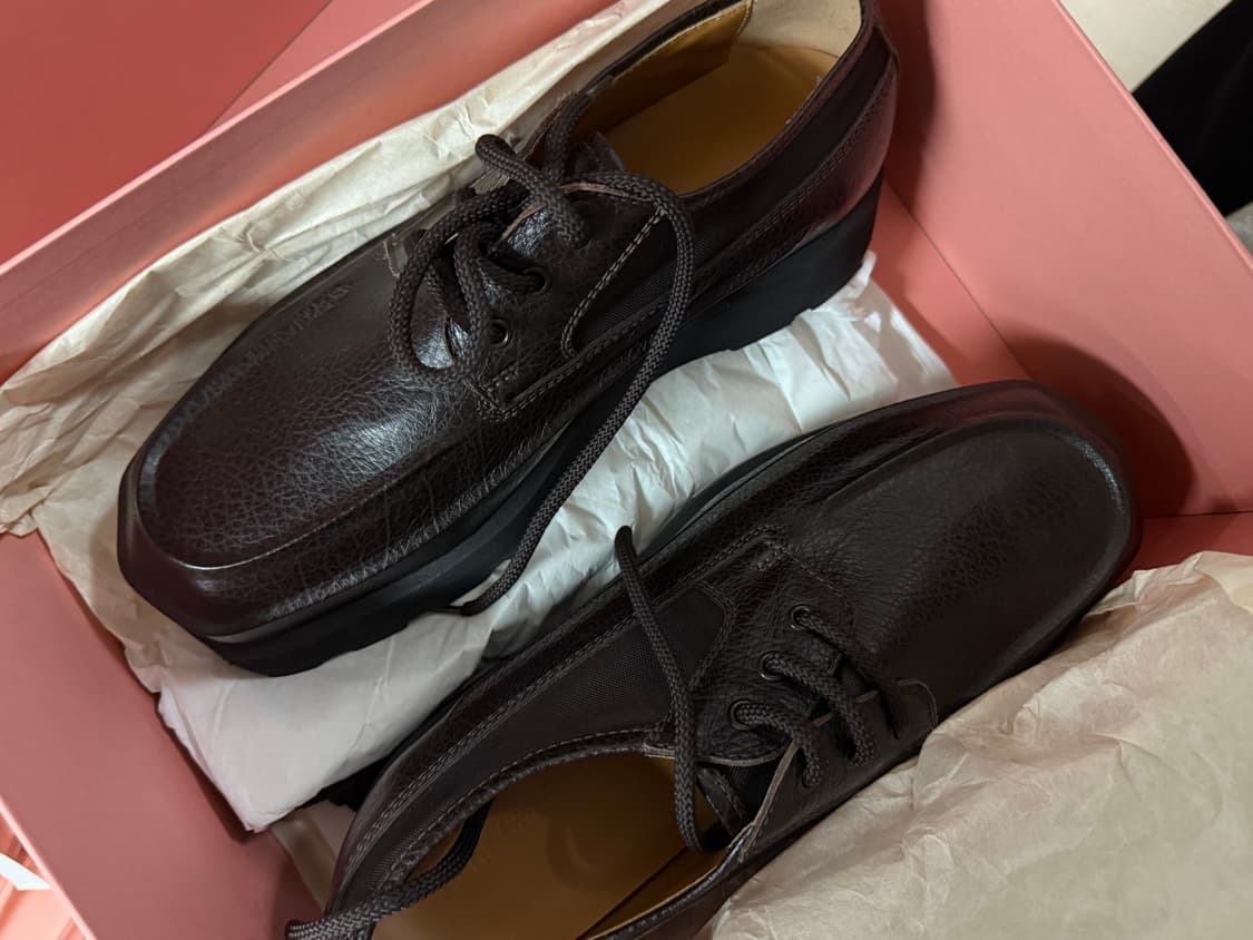 [44] 아크네 스튜디오 스퀘어토 레더 더비 슈즈 커피 브라운 상품이미지4