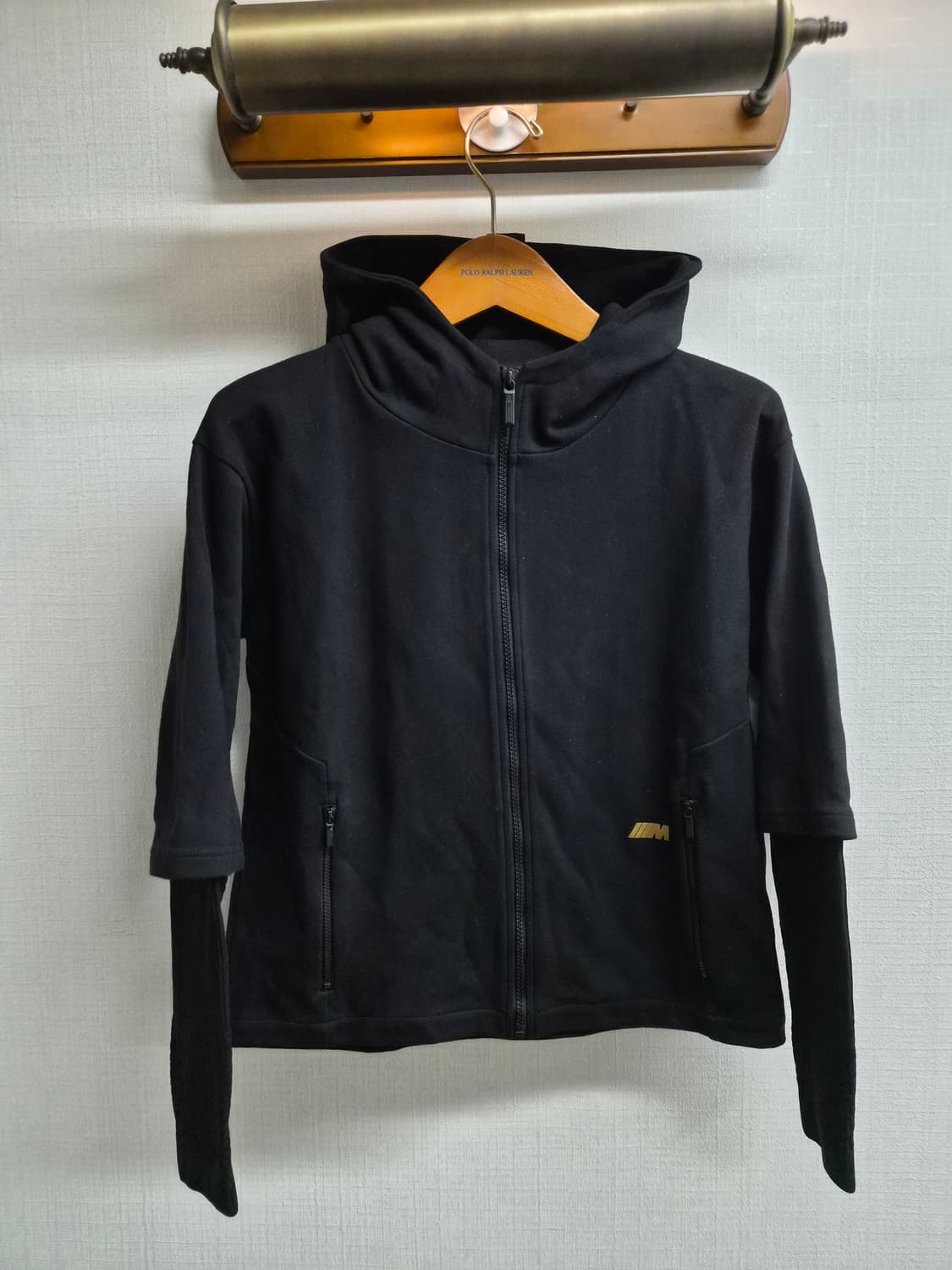 우먼 S) BMW 'M' 스웻 후드집업 팝니다 상품이미지1