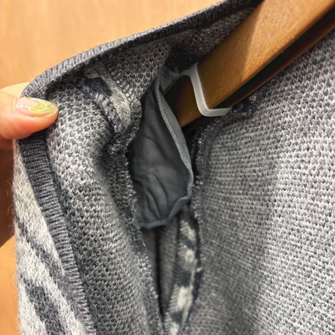 크리스찬 디올 울 니트 긴팔 가디건 지브라 애니멀 패턴 디테일 그레이 상품이미지6