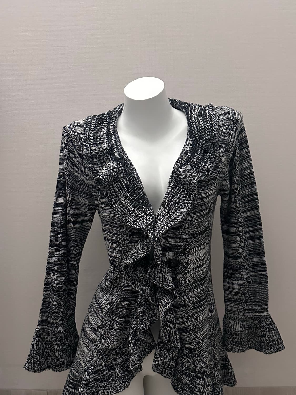 빈티지 프릴 러플 차콜 가디건 상품이미지5