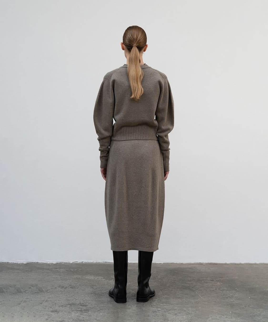 로우클래식 울 캐시미어 스커트 베이지 상품이미지3