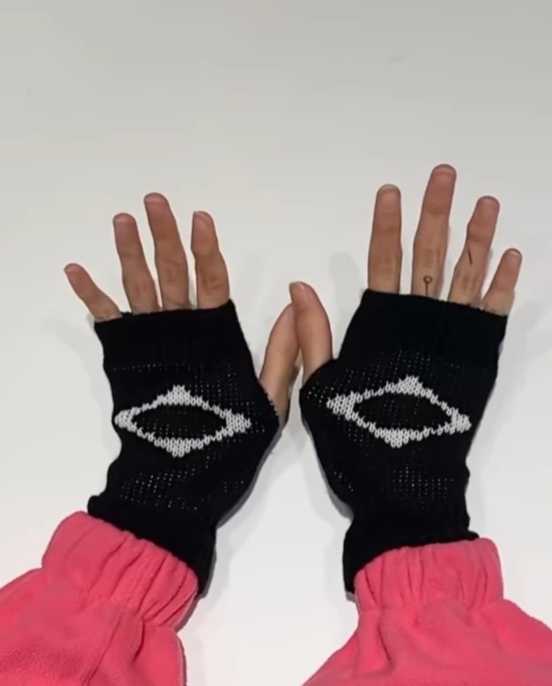 미스치프 장갑 상품이미지1