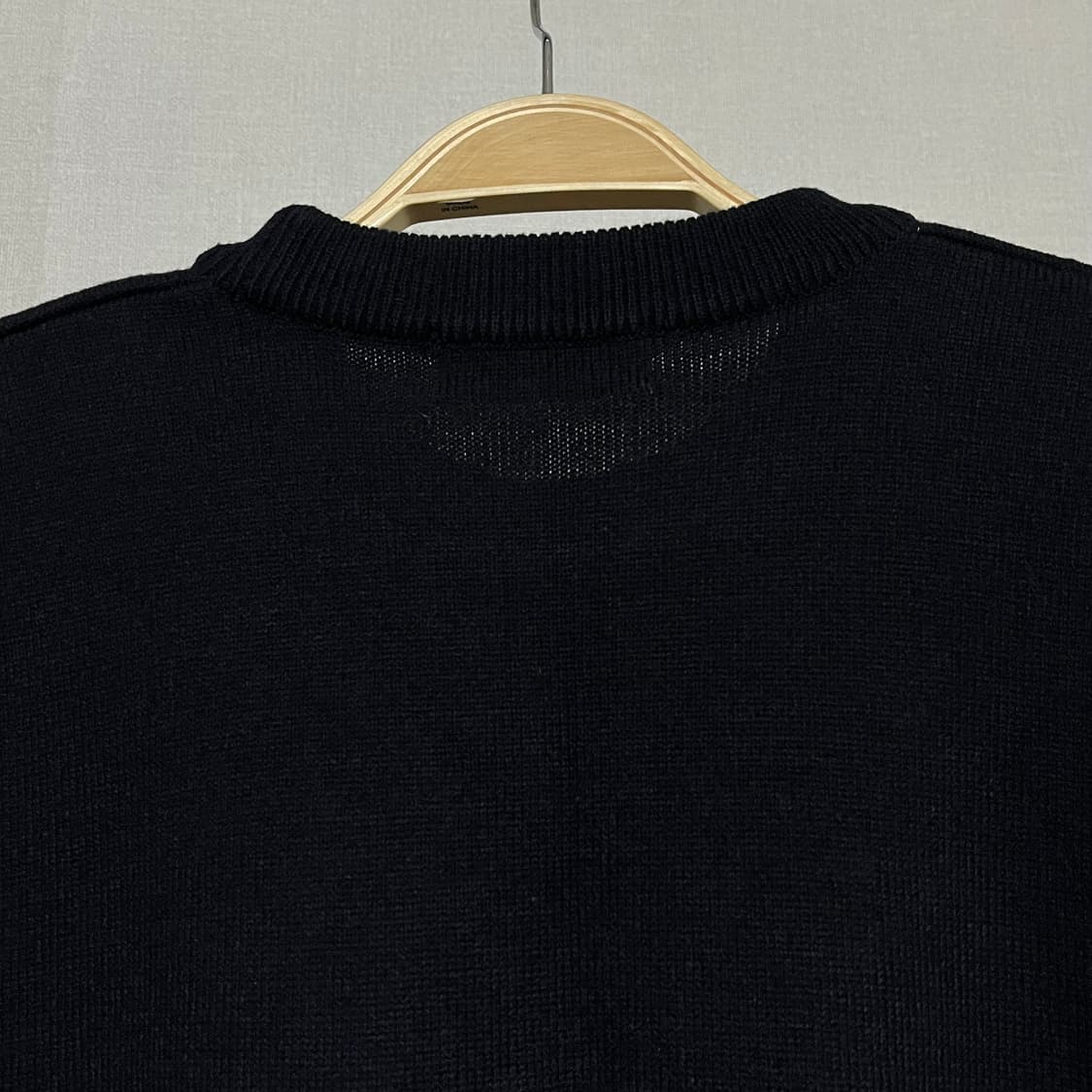 버버리 블랙 로고 니트 M 상품이미지5