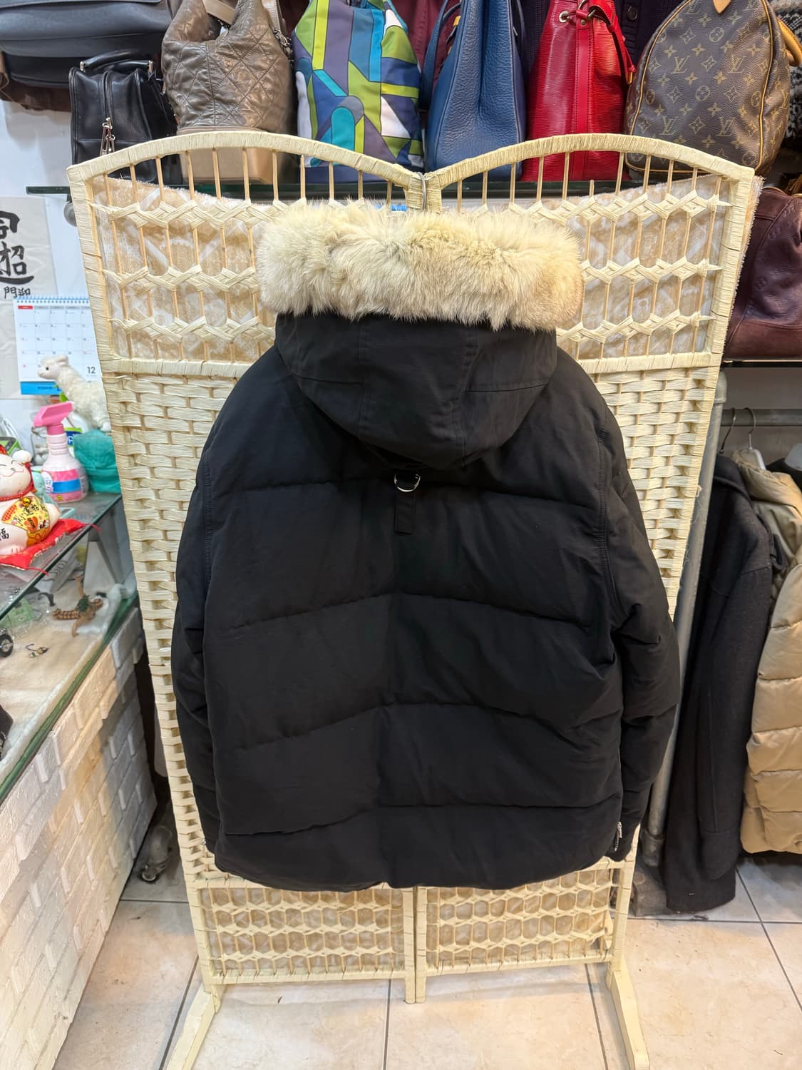 105 정품 무스너클 쓰리쿼터 패딩 팝니다 상품이미지10