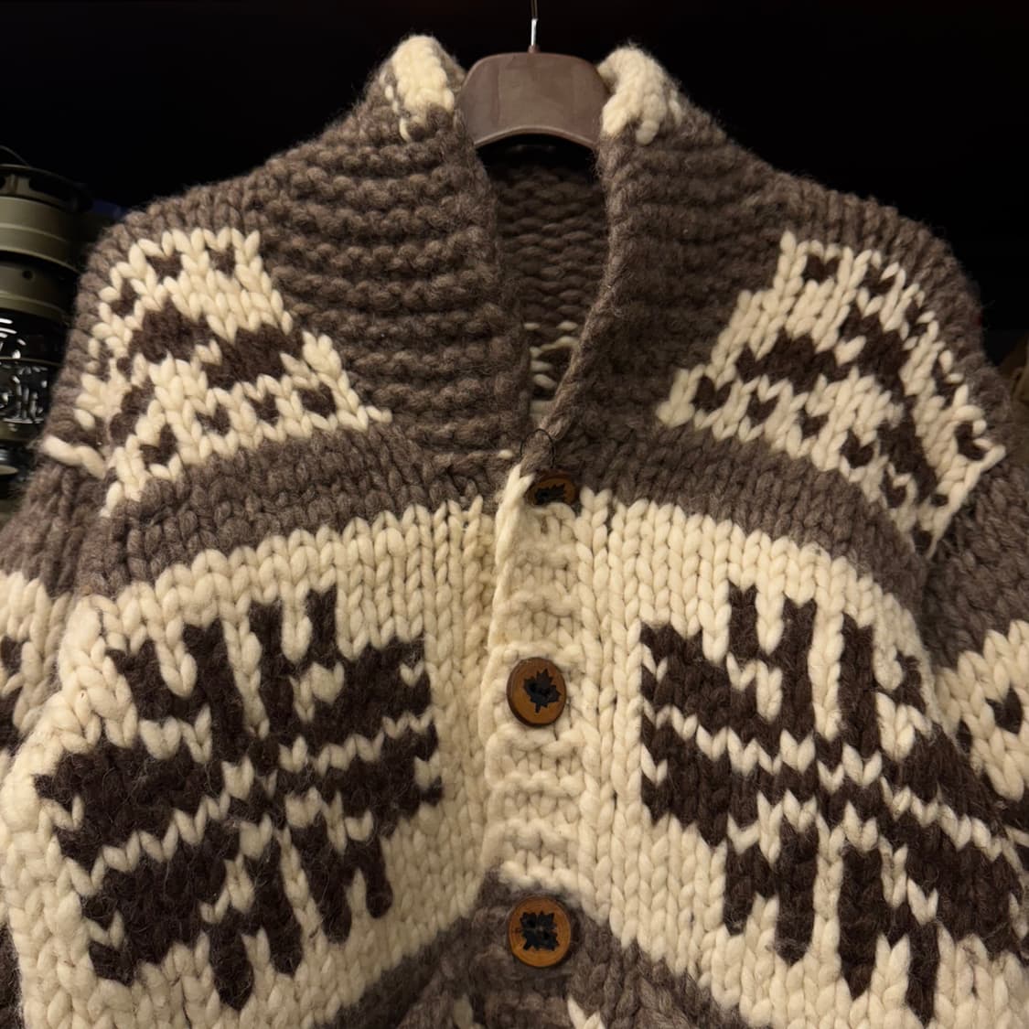 캐나디안 눈꽃 패턴 헤비 울 나무 단추 오리지널 코위찬 N225 상품이미지3