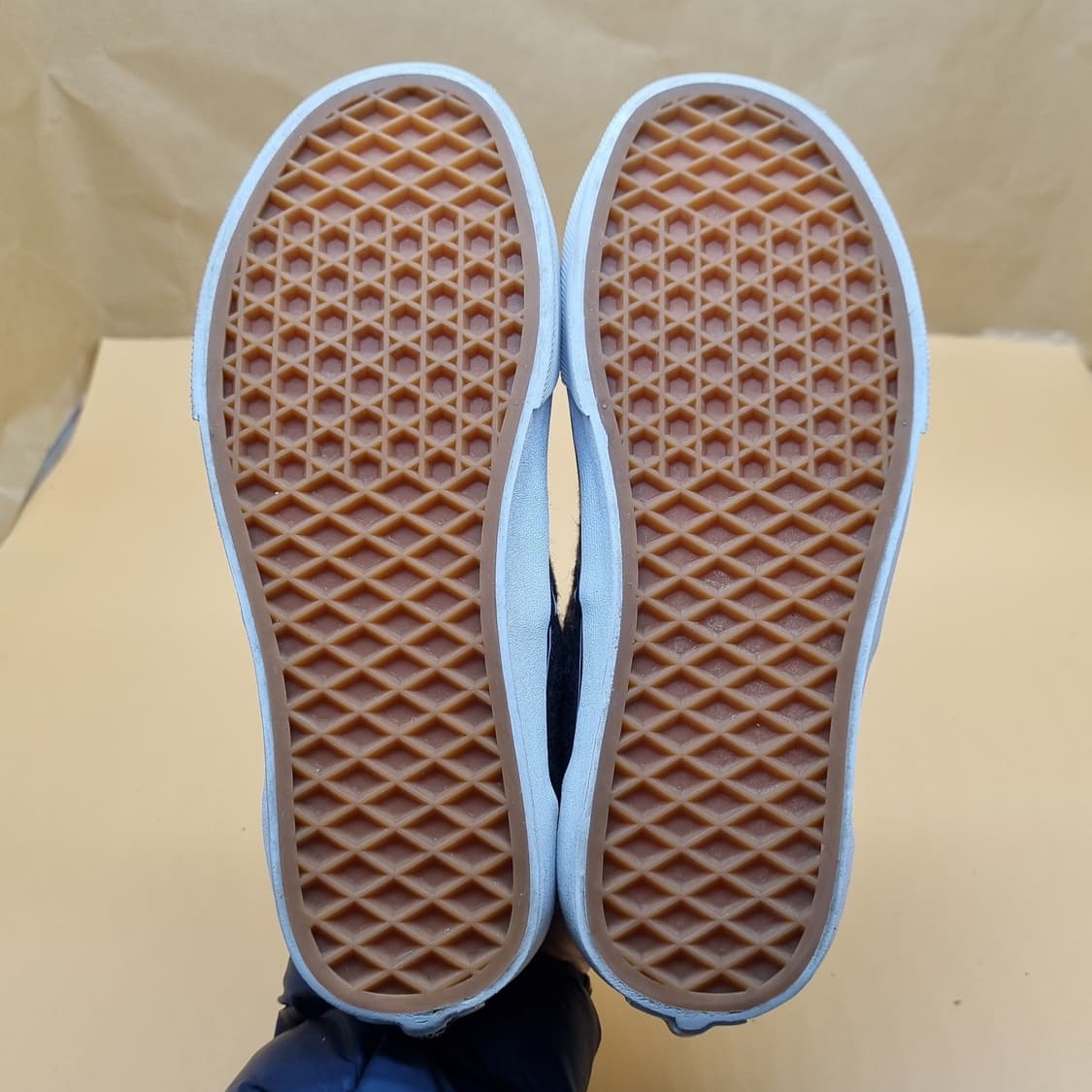 반스 에라 그레이 스니커즈 225. 상품이미지3