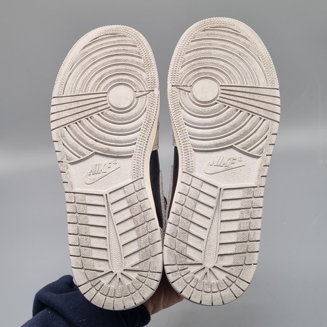 나이키 조던 1 레트로 하이탑 230 상품이미지3