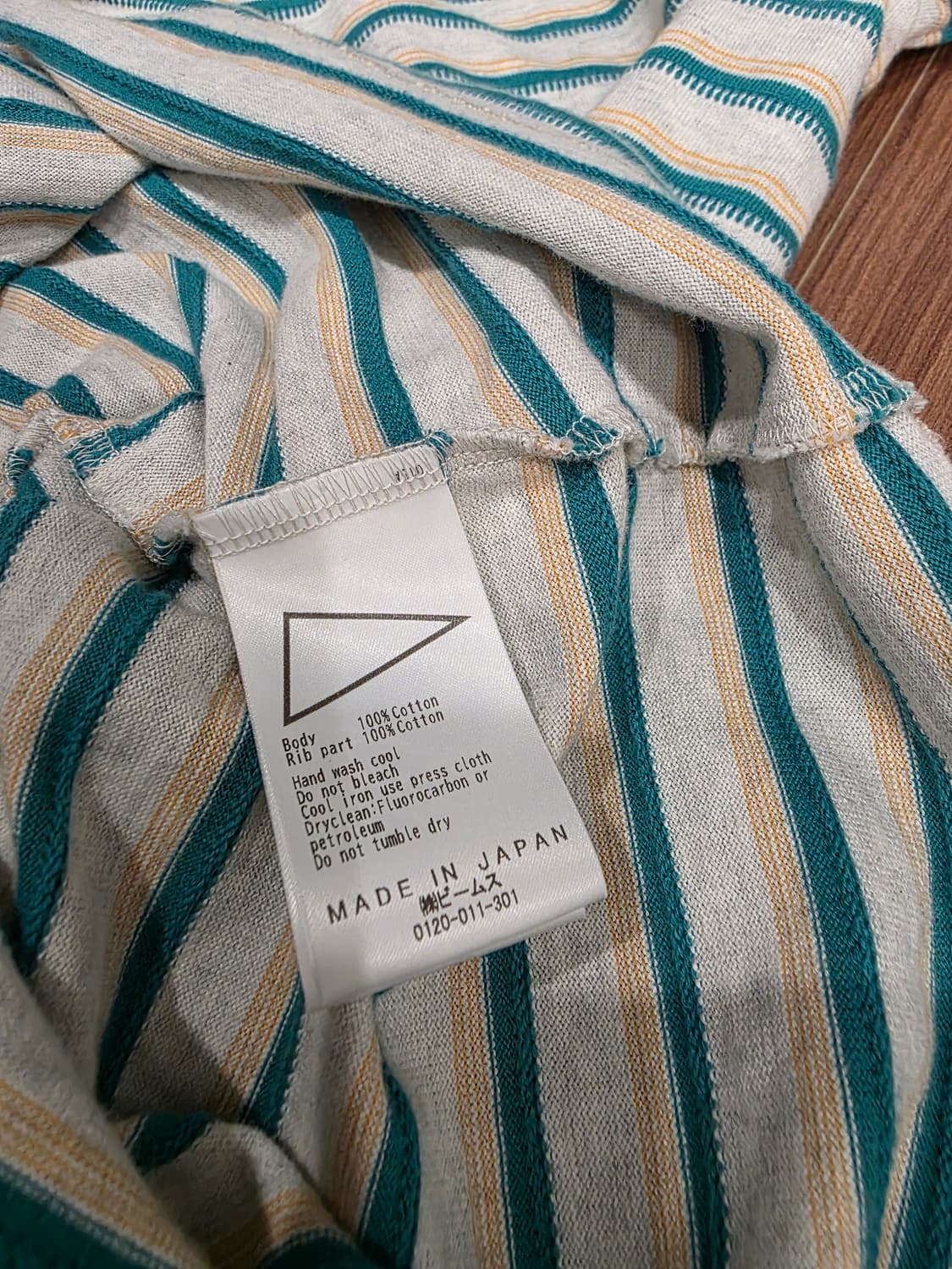 Pilgrim Surf+Supply 스트라이프 티 XL 상품이미지4