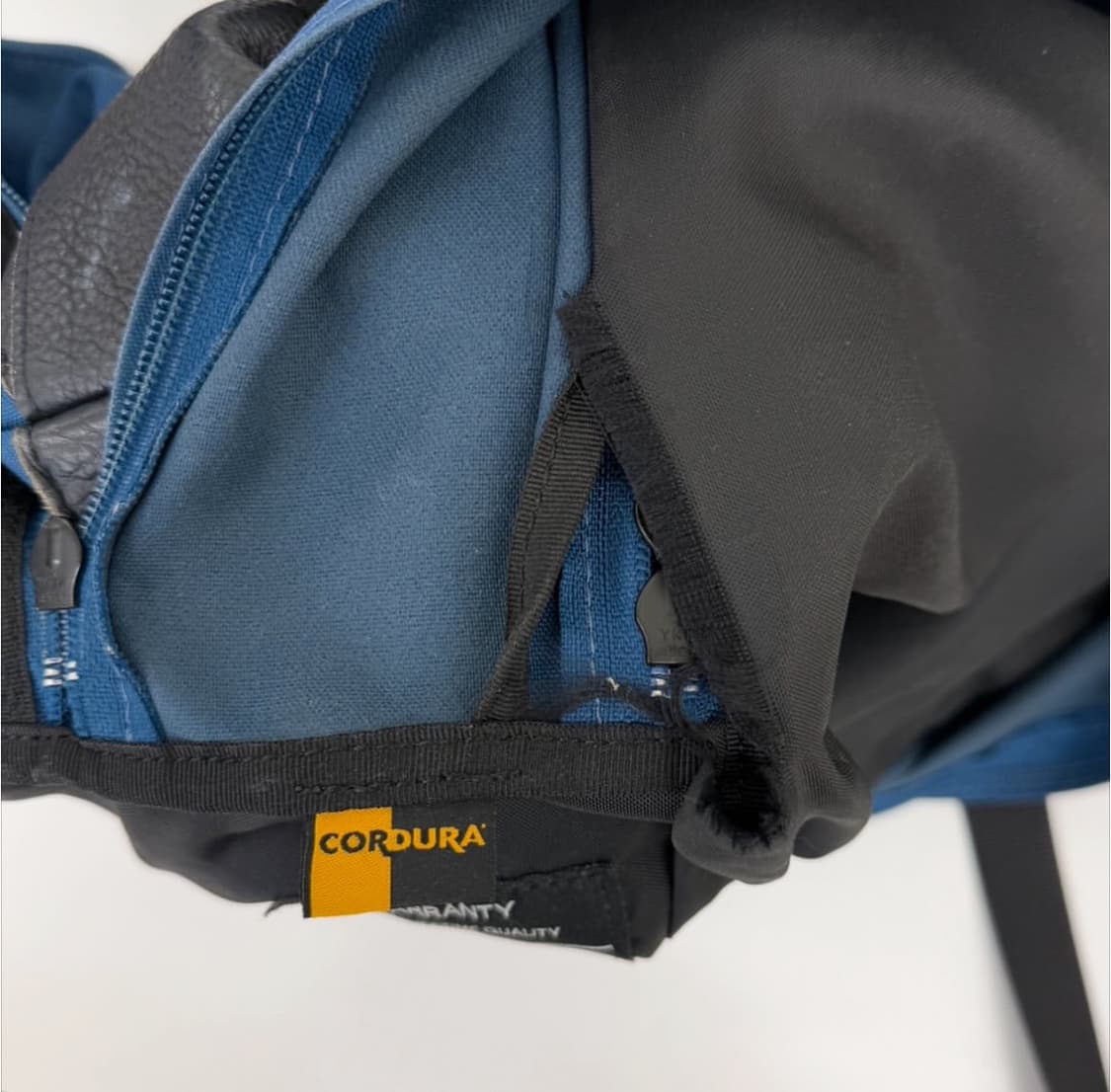 언유즈드 백팩 상품이미지7