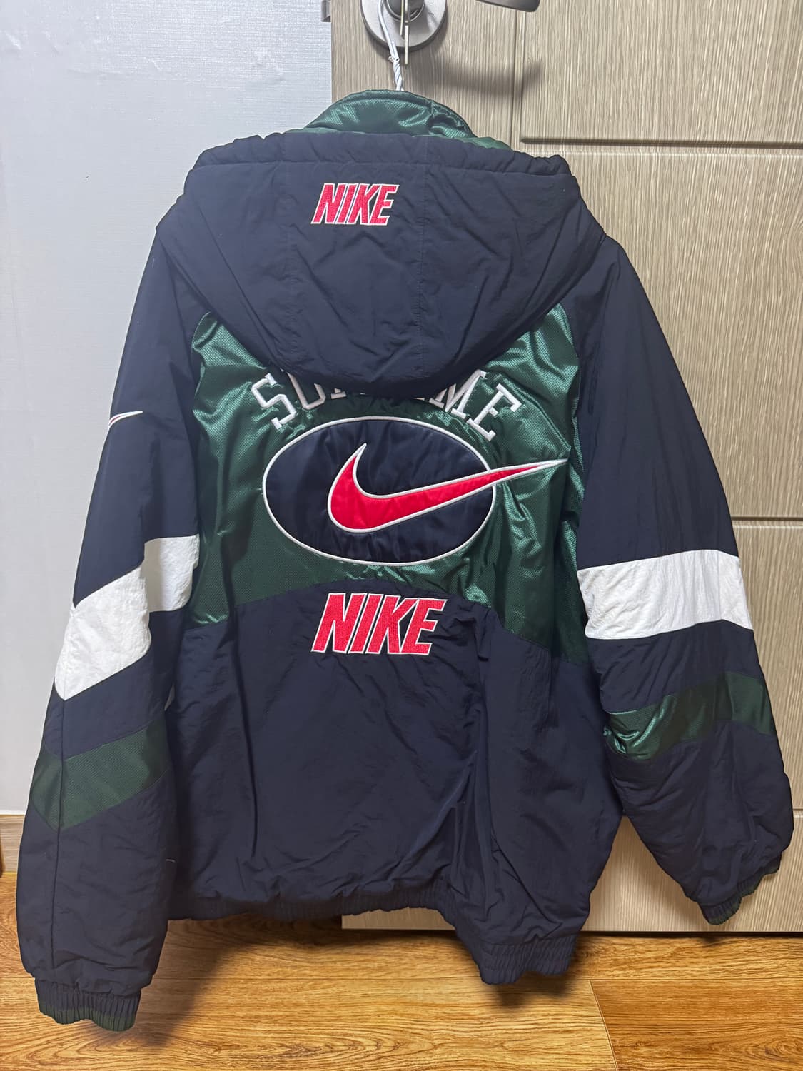 [L]NIKE x SUPREME19SS 후드 스포트자켓 그린 상품이미지2