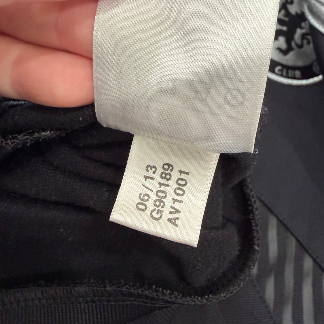 243. 아디다스 첼시 해외판 검은져지 트랙탑 상품이미지4