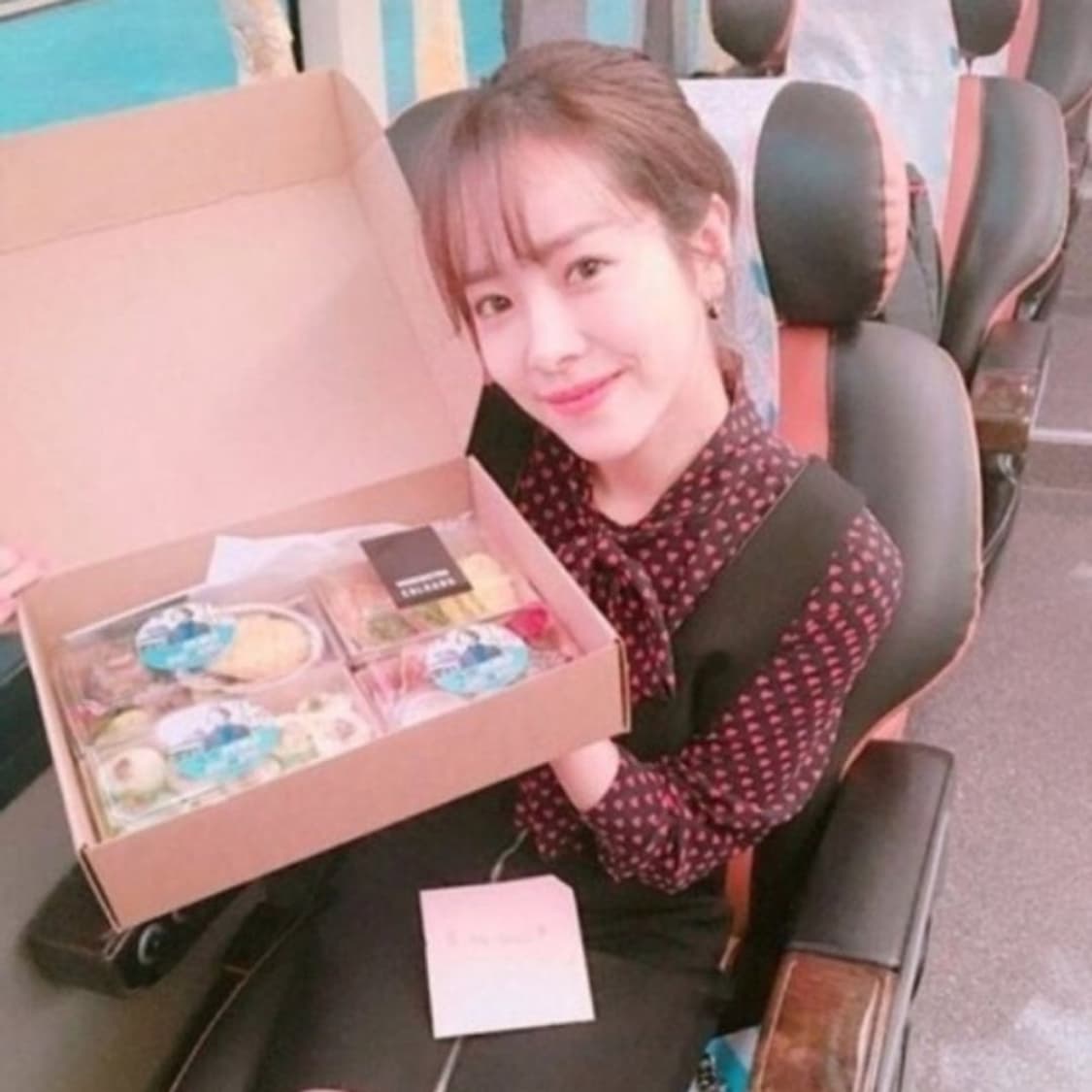 케이트 모스 x 이큅먼트 시그니처 블라우스 상품이미지2