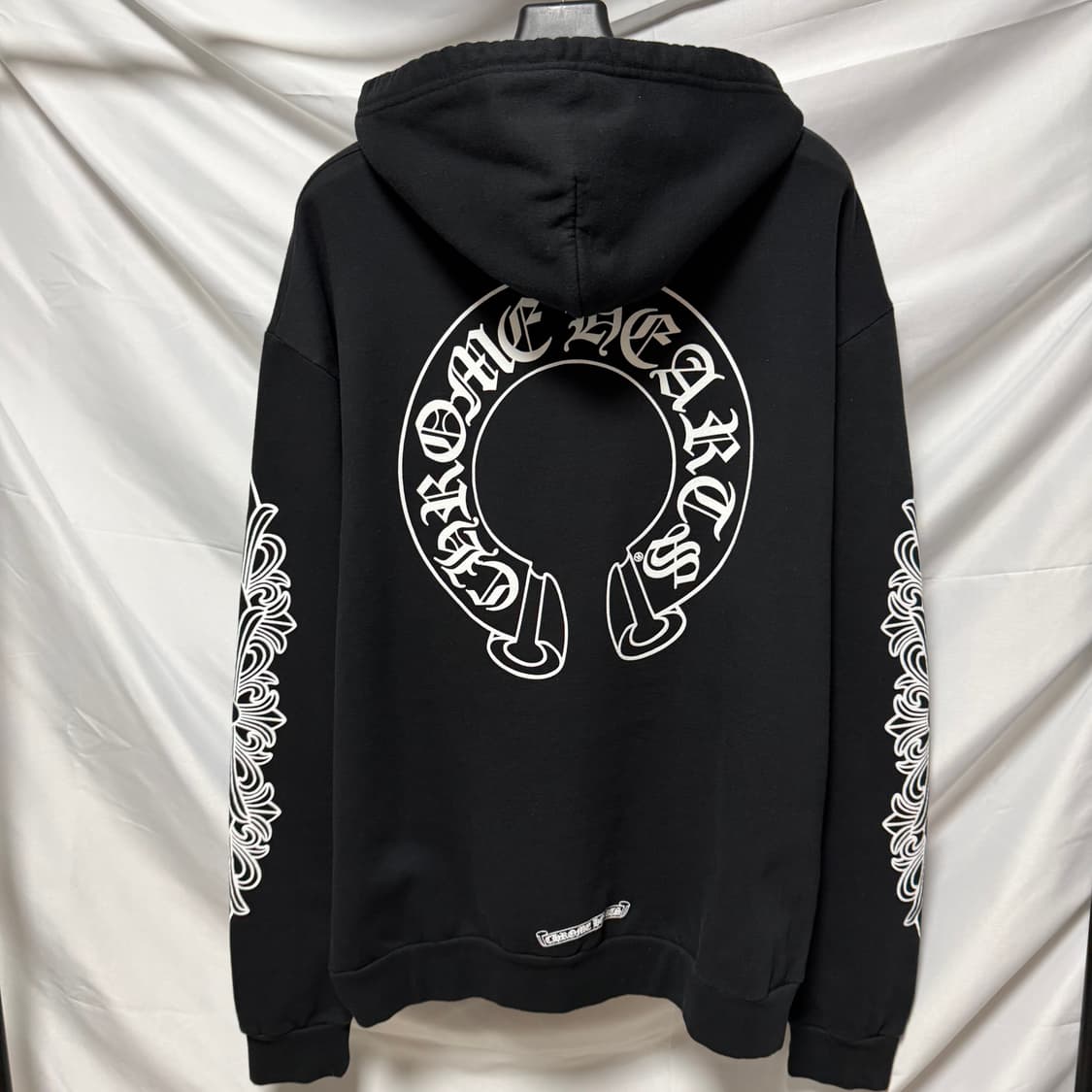 [S+급/L] 크롬하츠 홀스슈 플로랄 후드티 블랙 상품이미지1