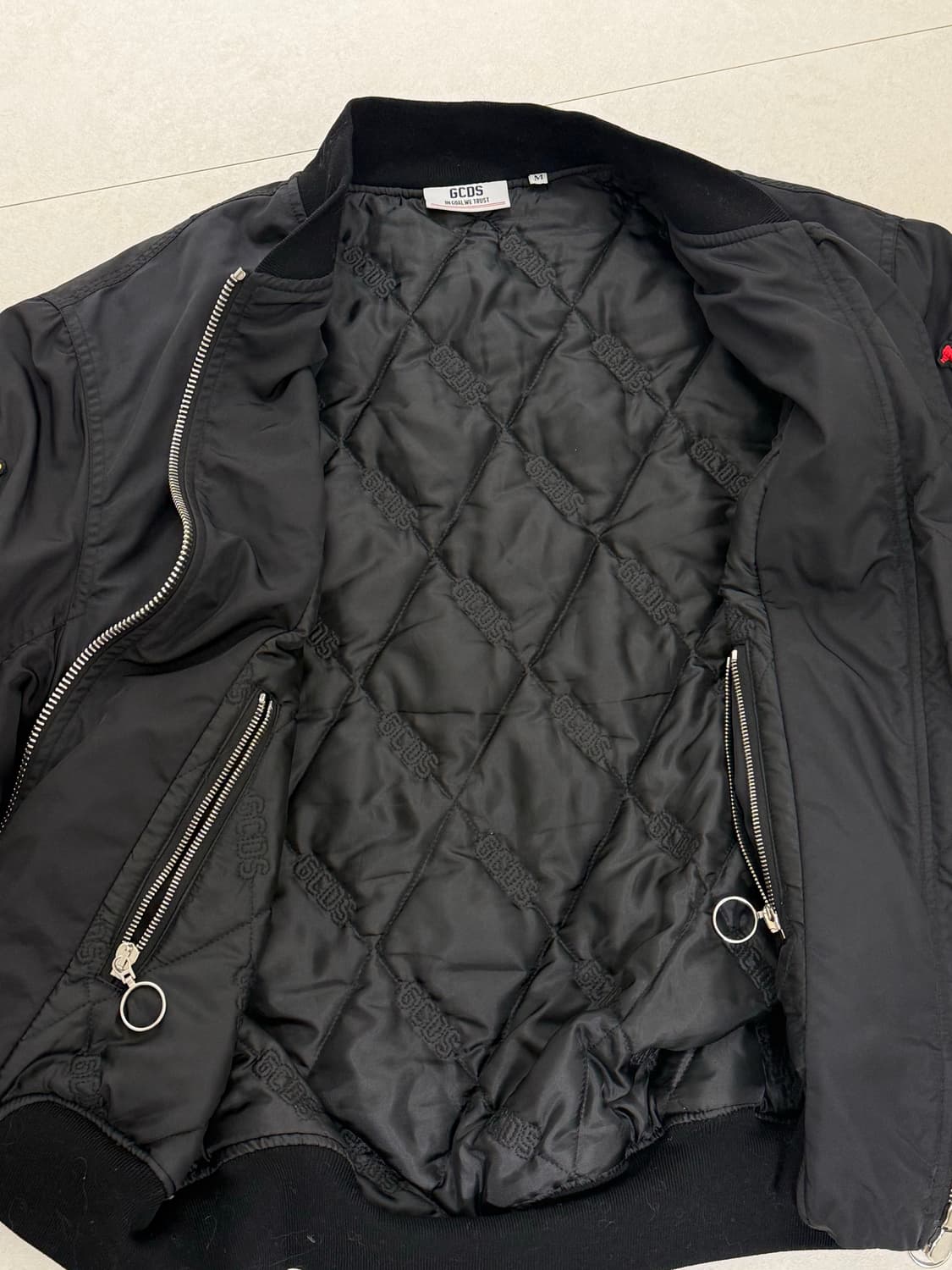 GCDS Embellished bomber jacket 봄버 자켓 M 상품이미지4