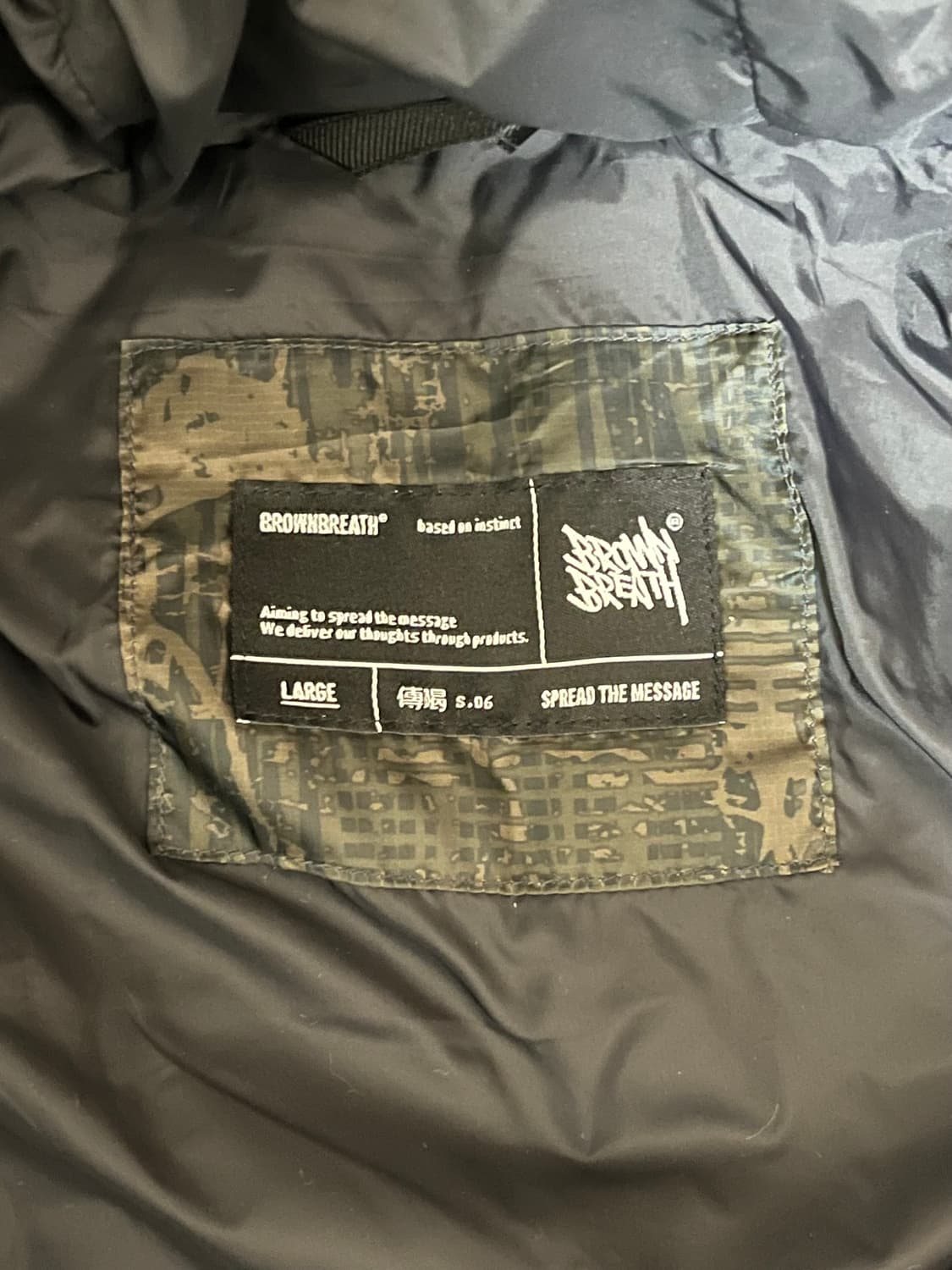 브라운브레스 패딩 L 상품이미지4