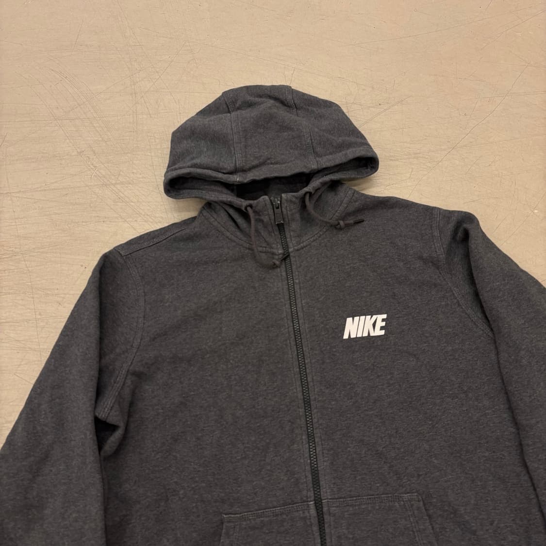 나이키 스몰로고 차콜 후드집업 상품이미지2