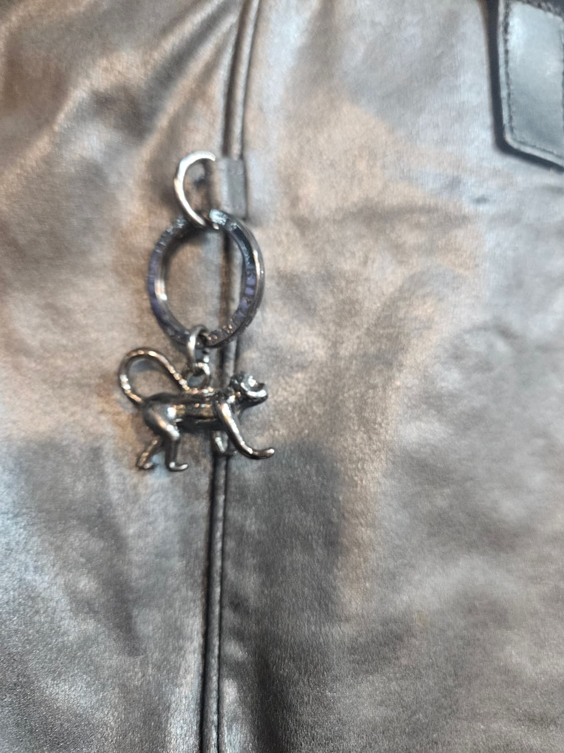 키플링 은색 토트백 겸 숄더백 상품이미지4