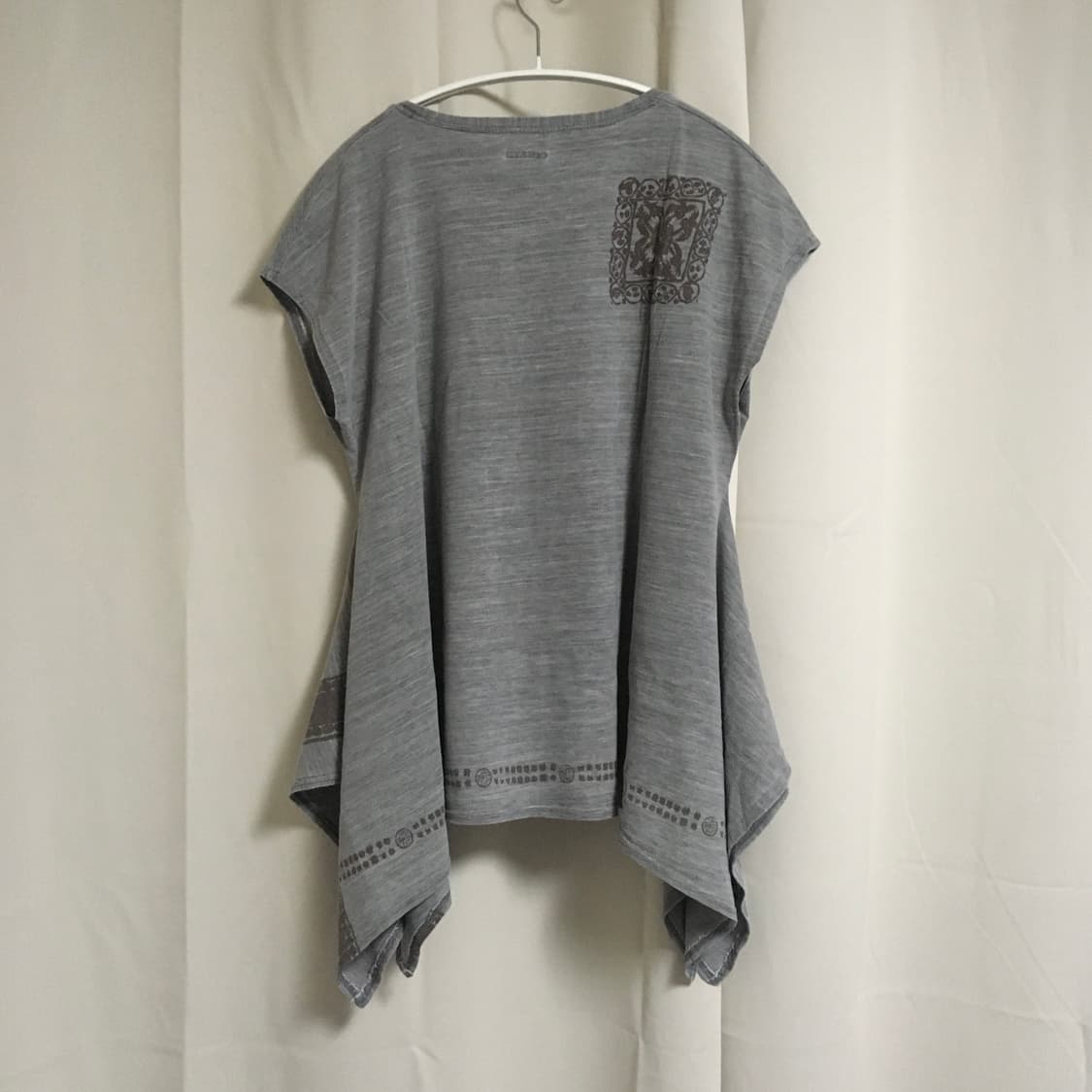 캐피탈 oriental sleeveless 상품이미지1