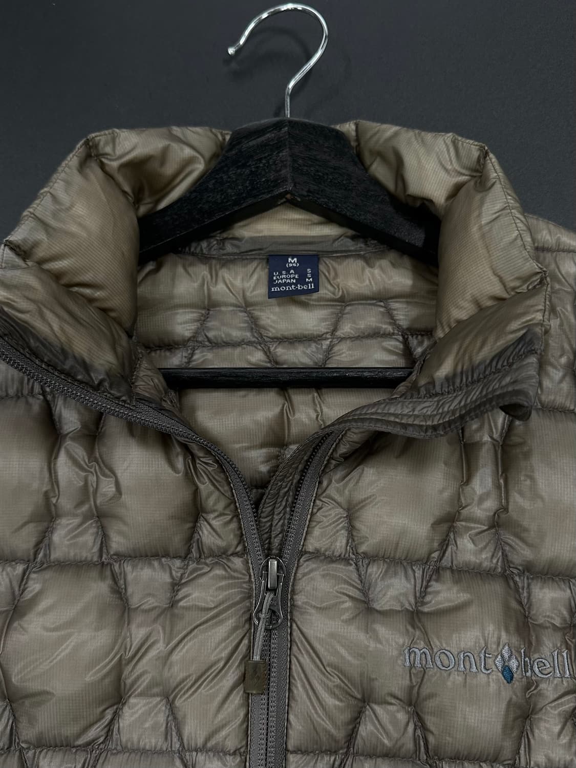 몽벨 1000그리드 필파워 구스다운 패딩 상품이미지7