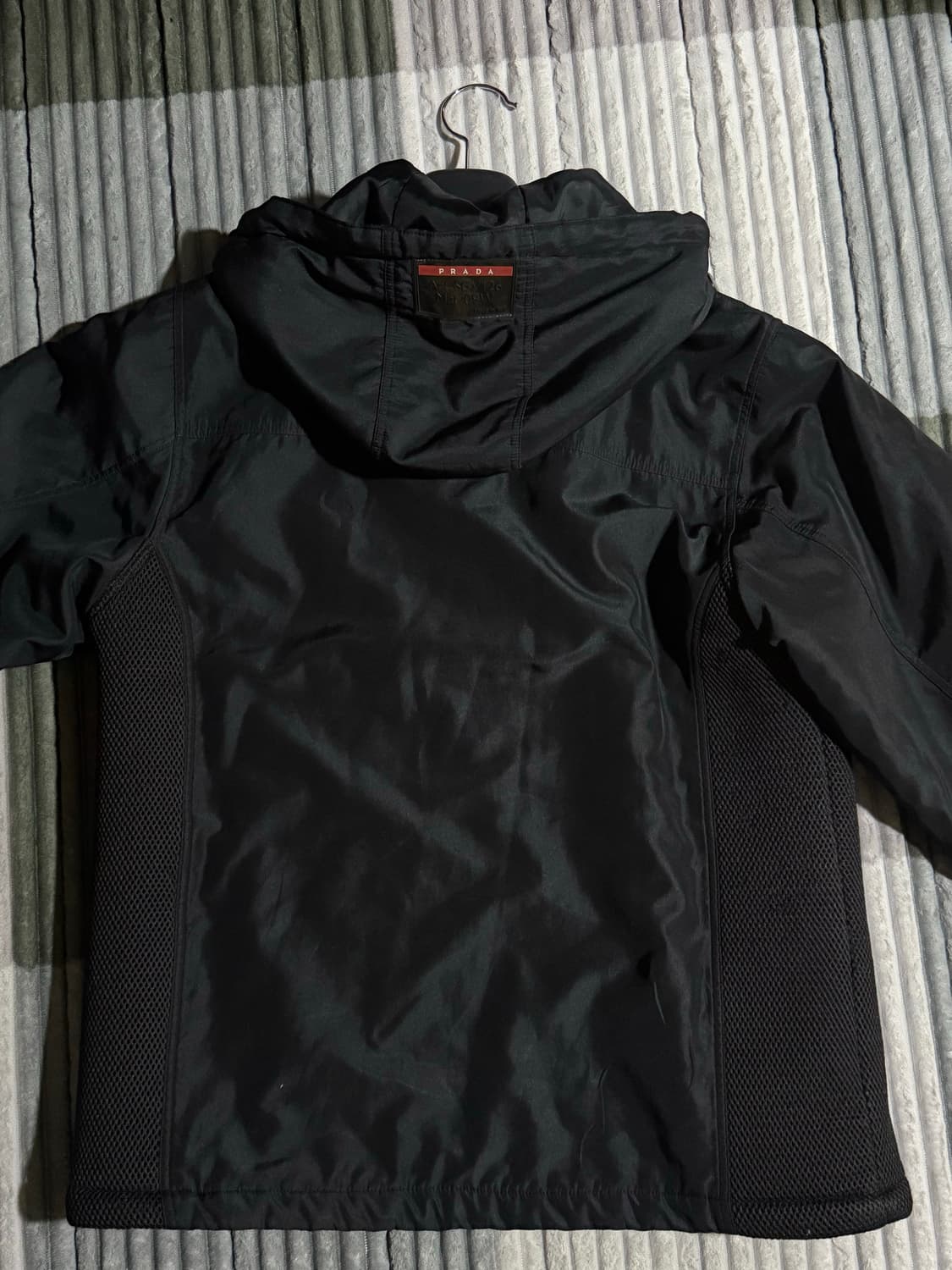 (급처) 프라다 스포츠 자켓 L 상품이미지2