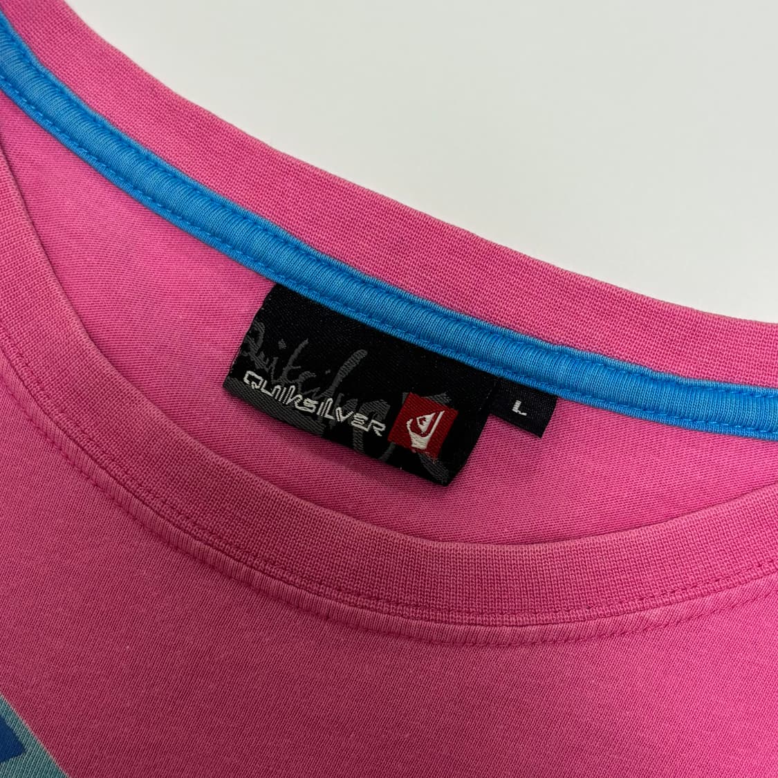 퀵실버(Quiksilver) 빅 로고 믹스 텍스처 그래픽 티셔츠 상품이미지3