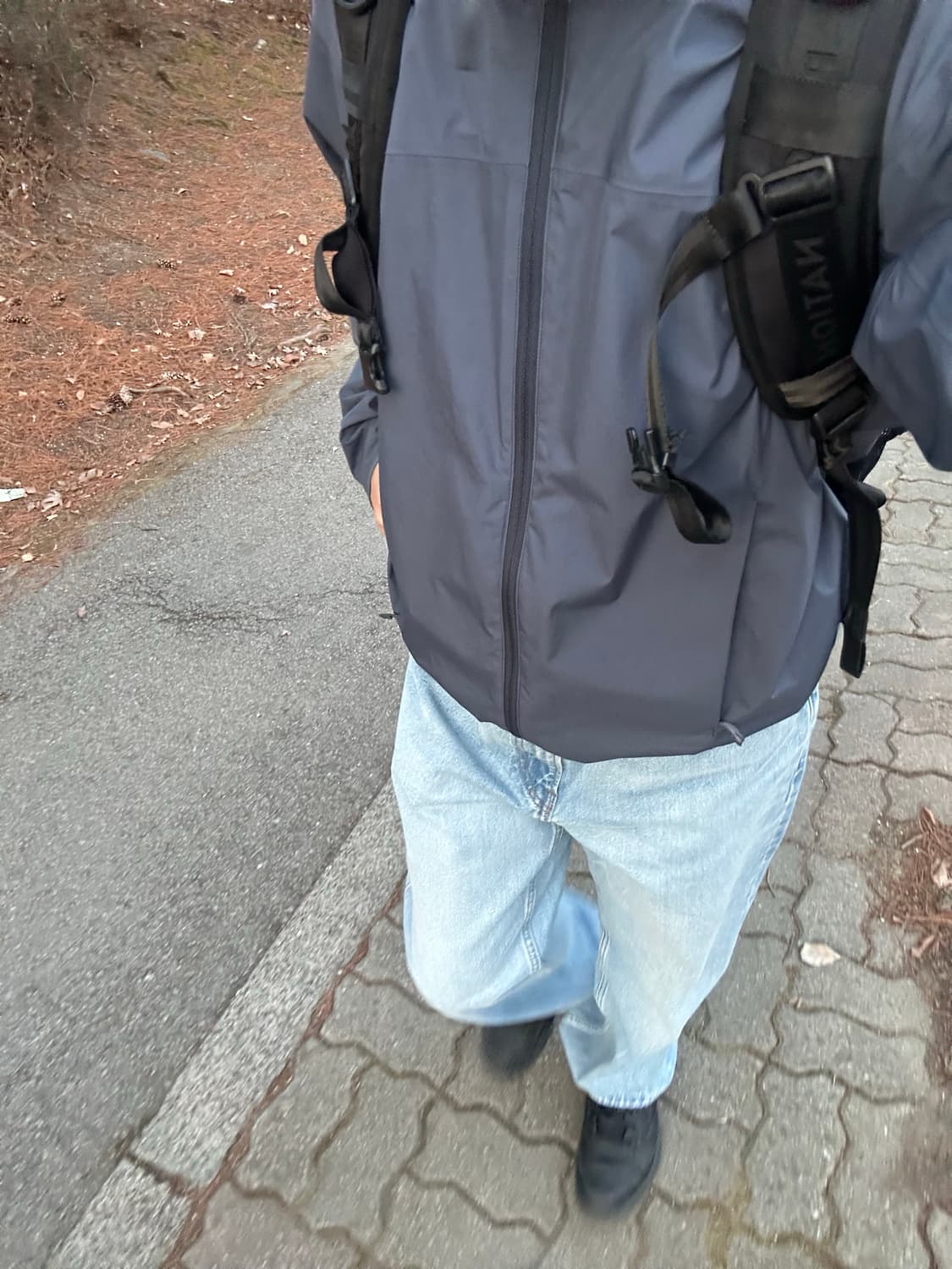 아크테릭스 바람막이 급처 🫡🫡 사이드 로고 상품이미지1