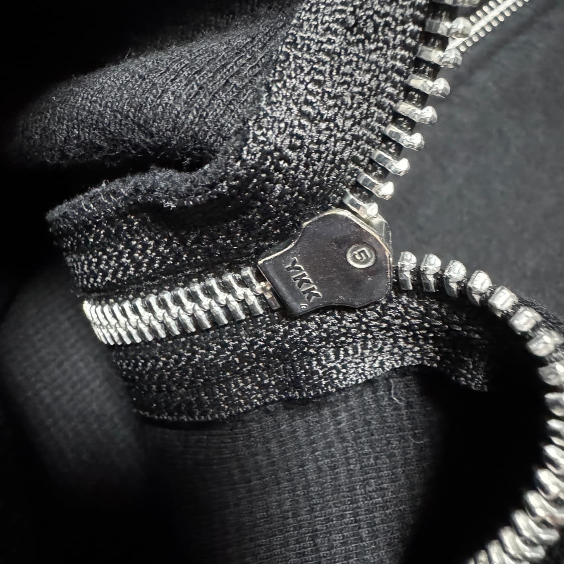 크롬하츠 헤비웨이트 대거 프린팅 후드 집업 상품이미지8