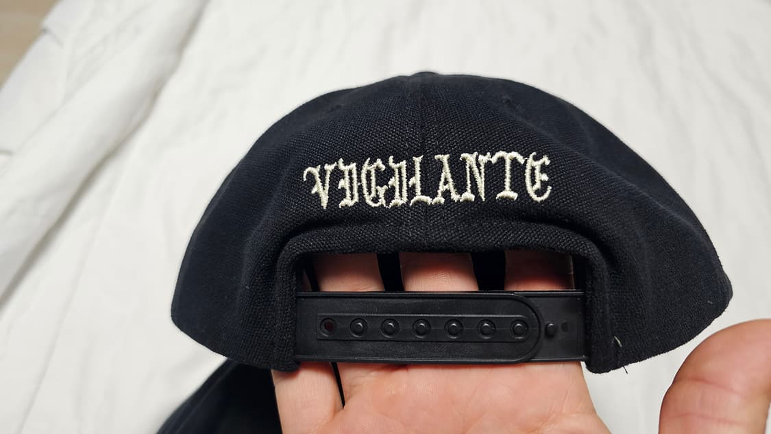 블랙아웃 피어스 모자 상품이미지3