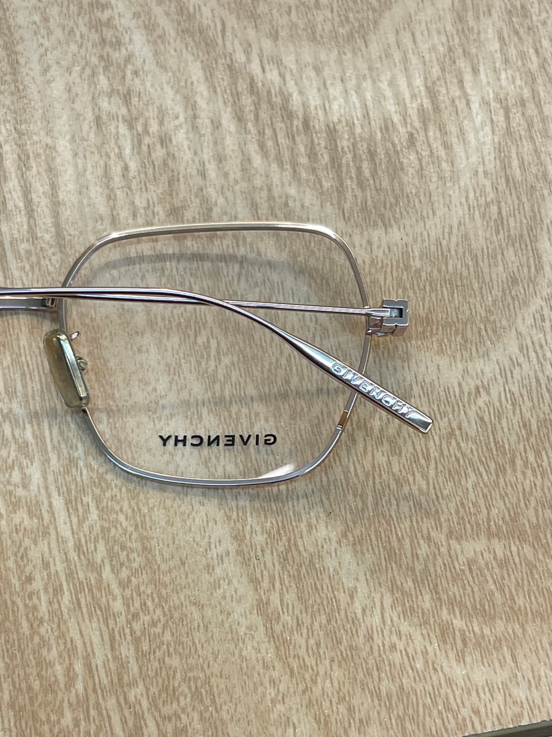 지방시 4G 골드 메탈 프레임 상품이미지6