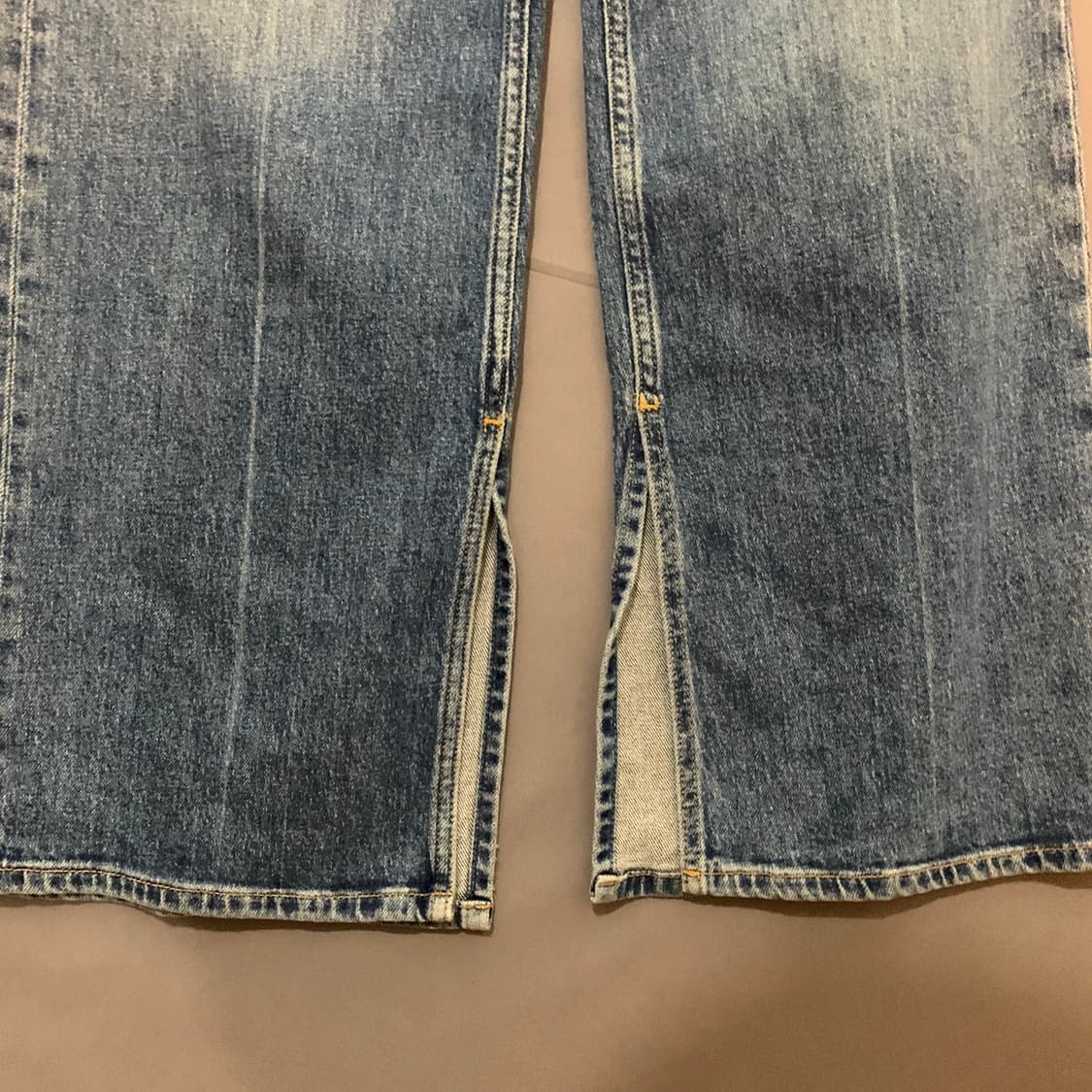 28인치 마시모두띠 밑트임 워싱 스판 데님 청바지 상품이미지5