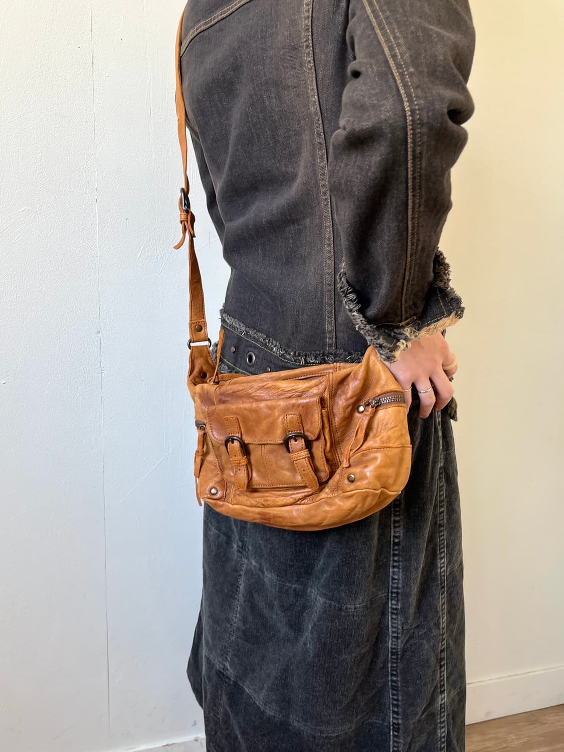 90’s go9 헌팅가죽 크로스백 상품이미지10