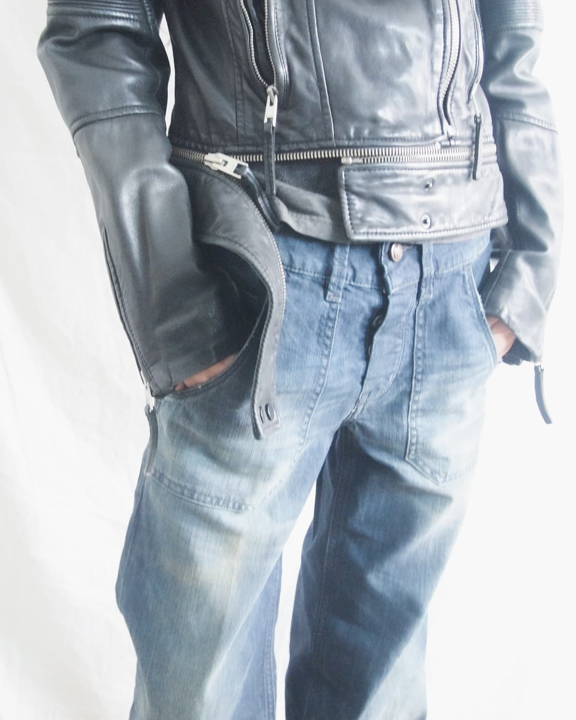 new* 디젤 미드라이즈 벨바텀 플레어핏 부츠컷 데님 상품이미지3