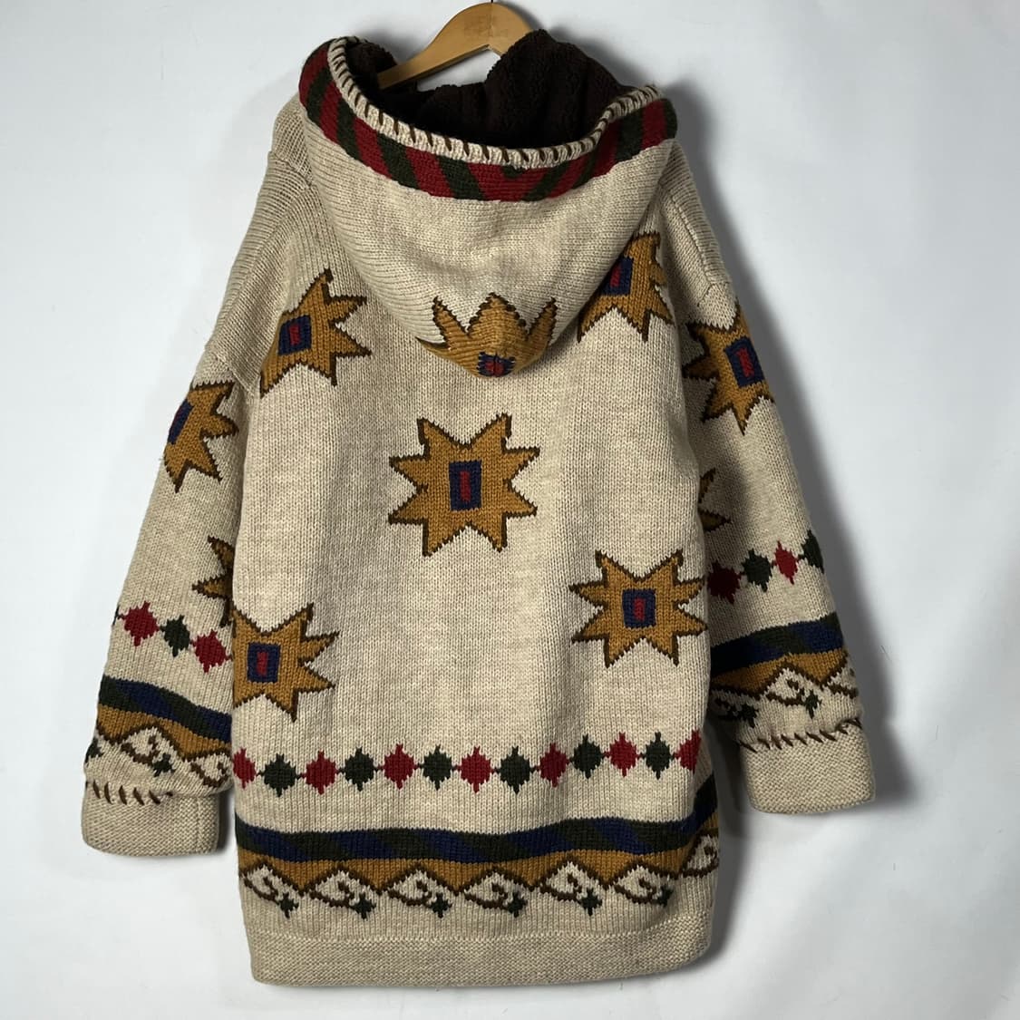 [VARORA] 바로라 웨스턴 네이티브 패턴 후드 니트가디건 상품이미지2