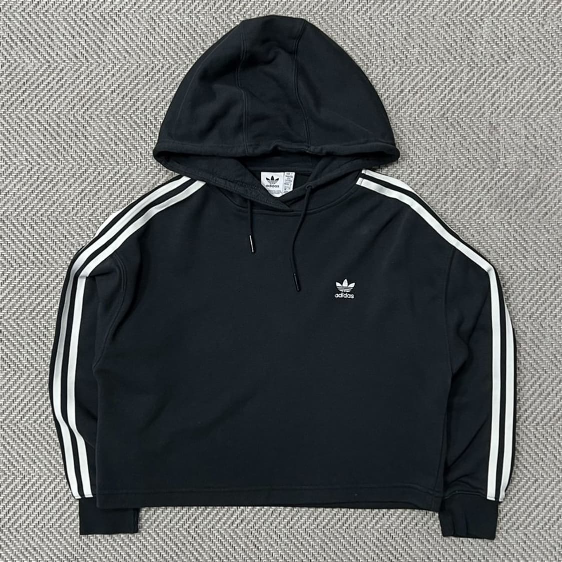 아디다스 크롭 후드티 v0788 상품이미지1