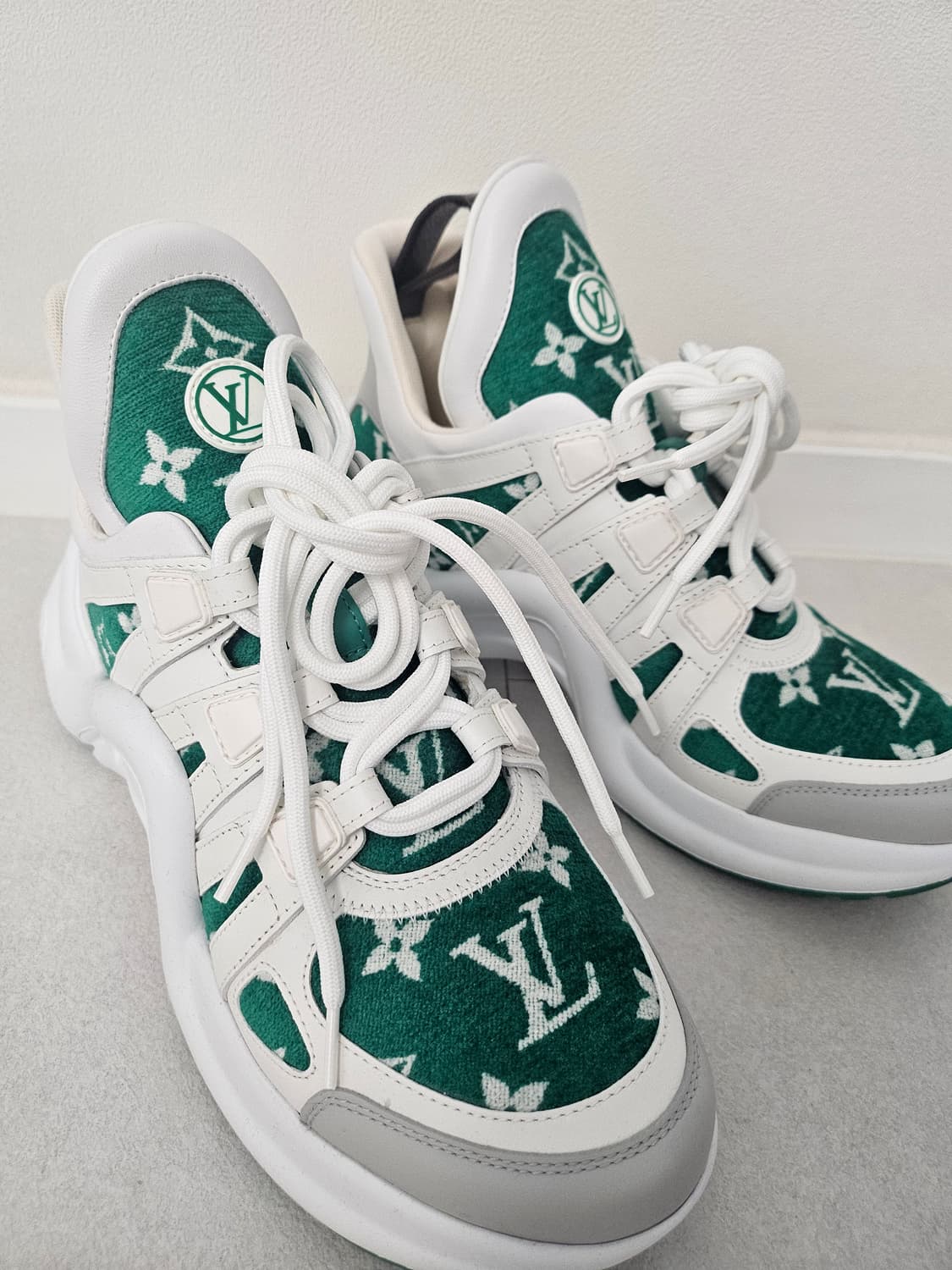 루이비통 아치라이트 LV 스니커즈 (그린) 상품이미지5